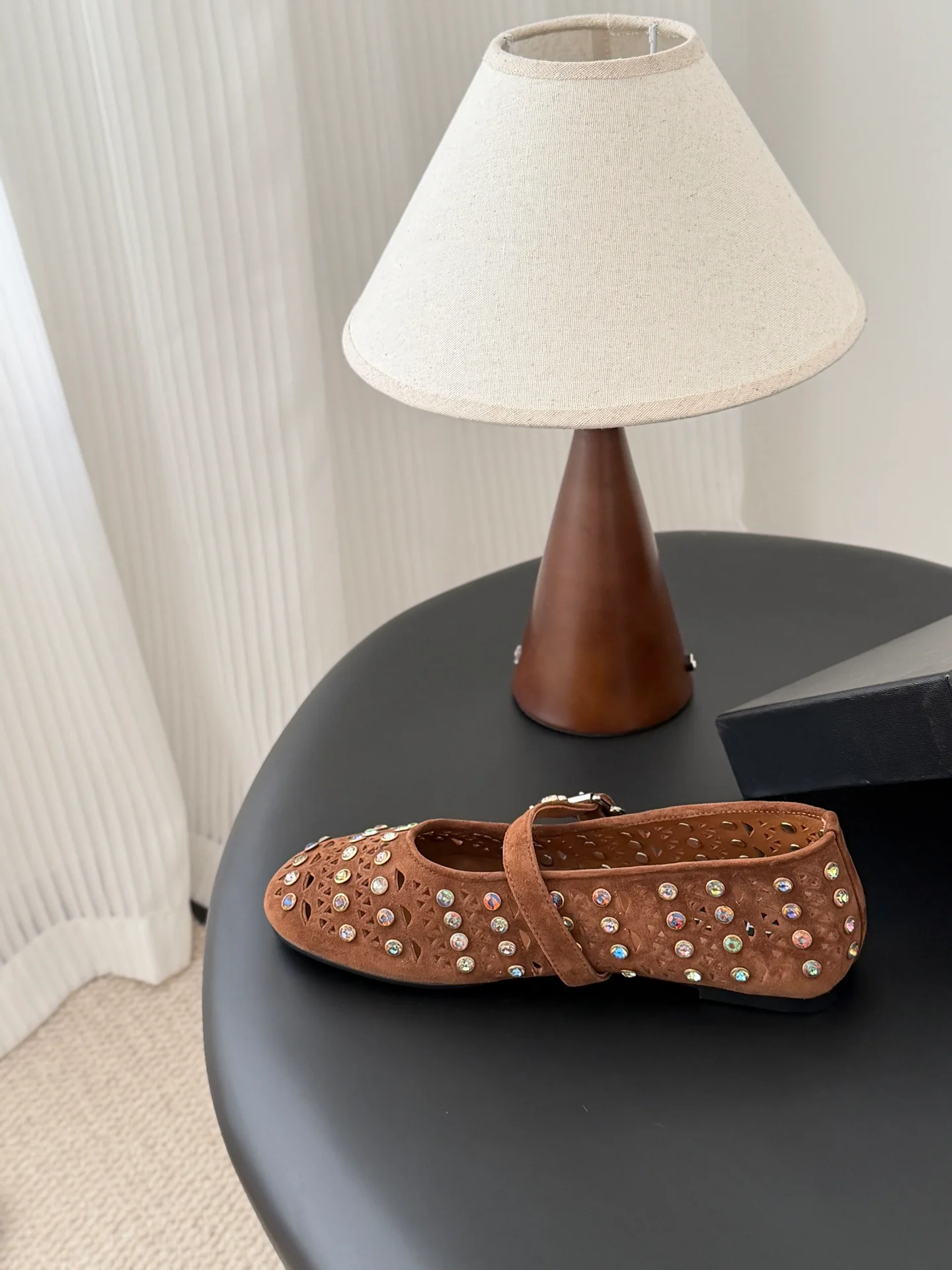 Chan 26ss mary jane hollow rhinestone shoes