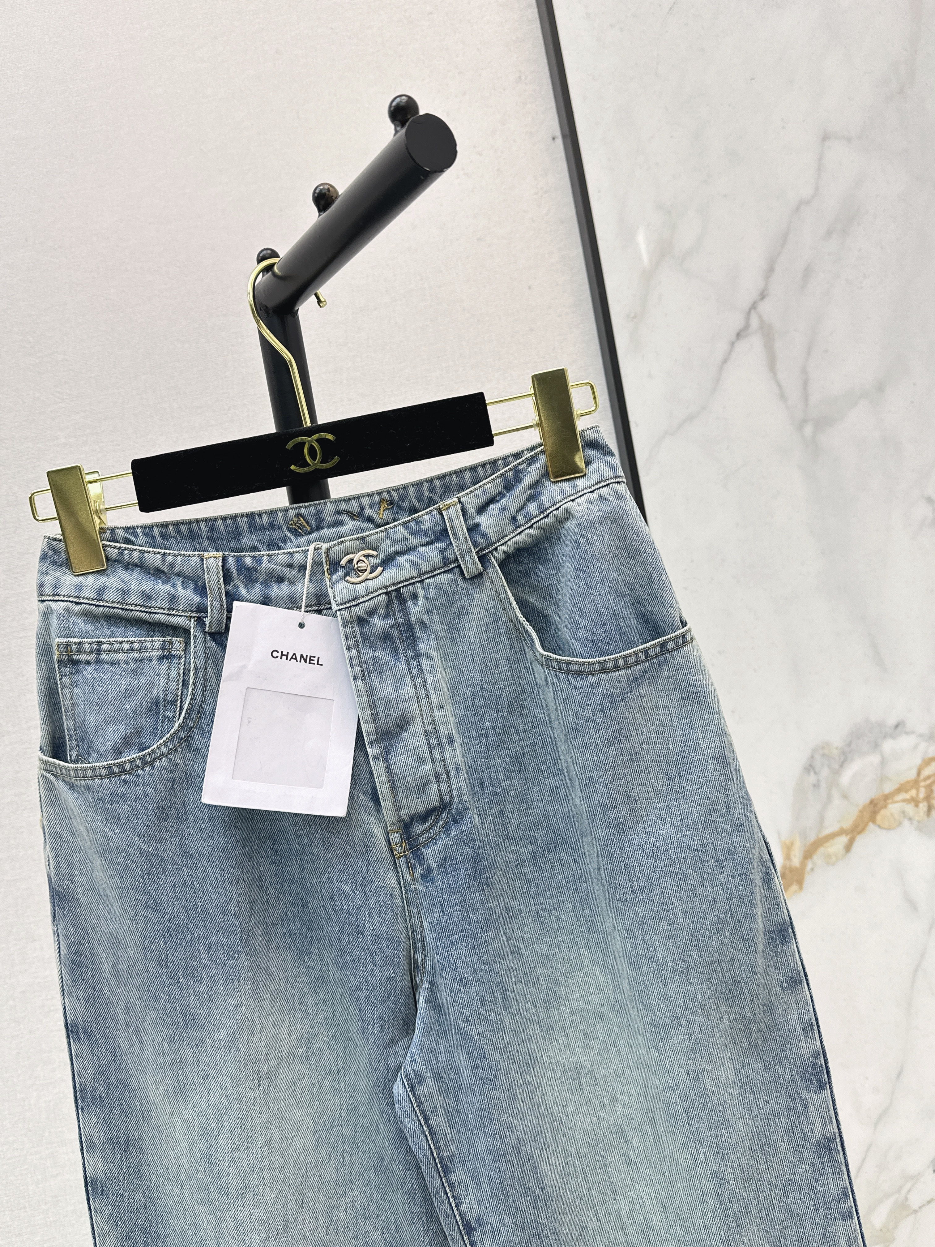 Chan 26ss straight jaens