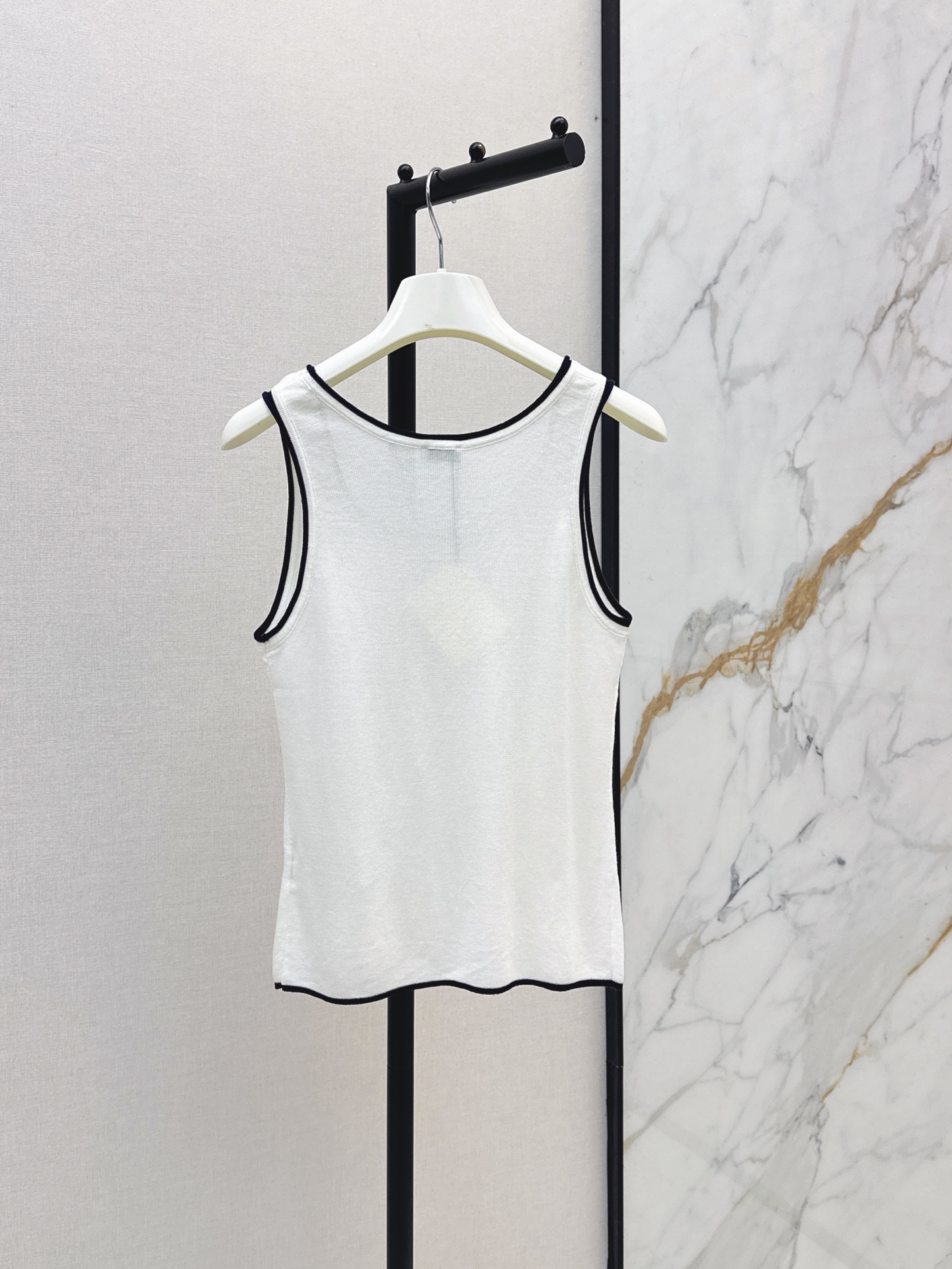 Loe 26ss knit vest