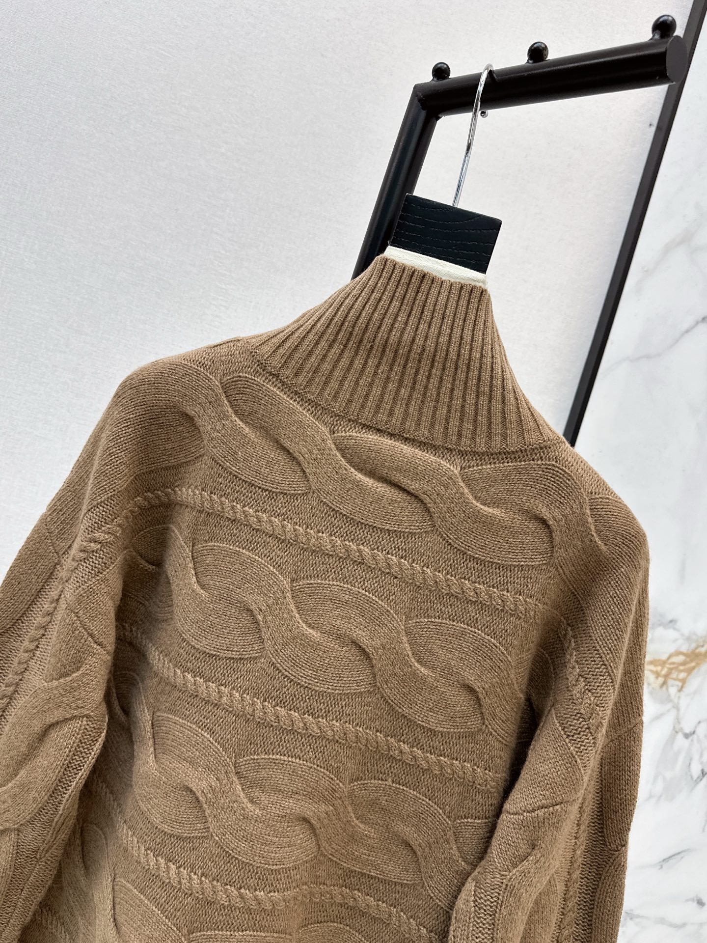 Max 25fw cable knit sweater