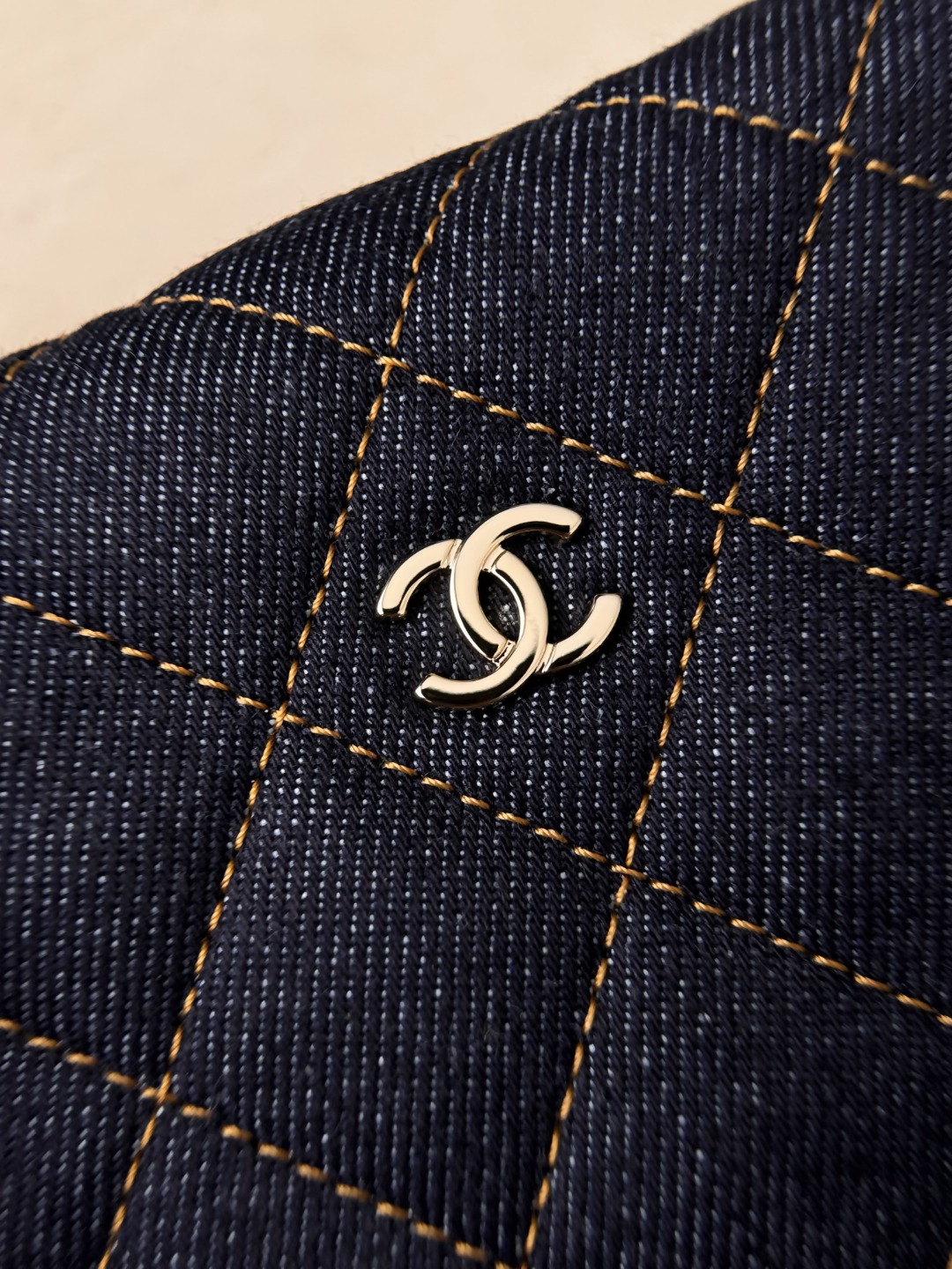 Chan 26P denim vinity case bag
