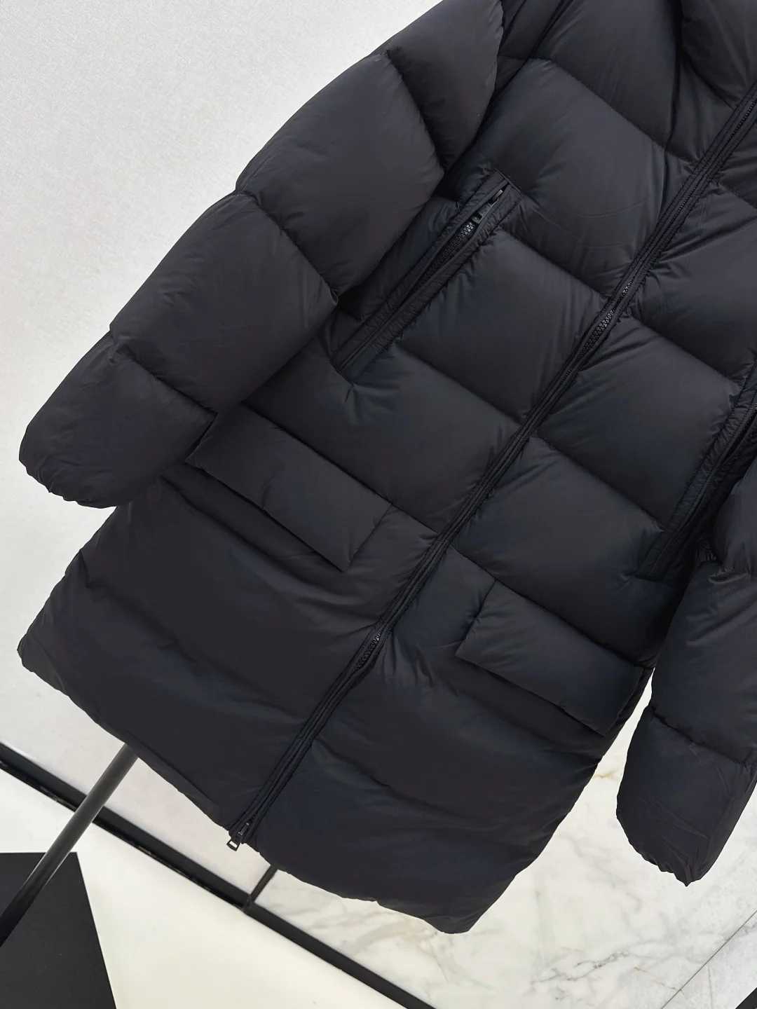 Monc 25fw down jacket