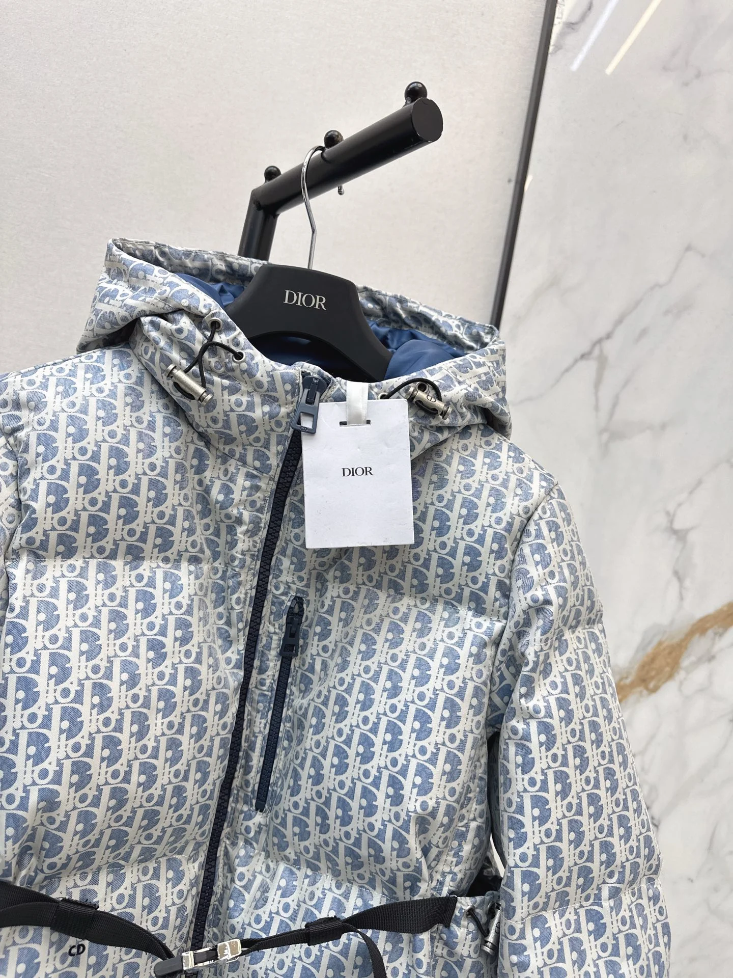 CD 25fw hooded puffer jackets