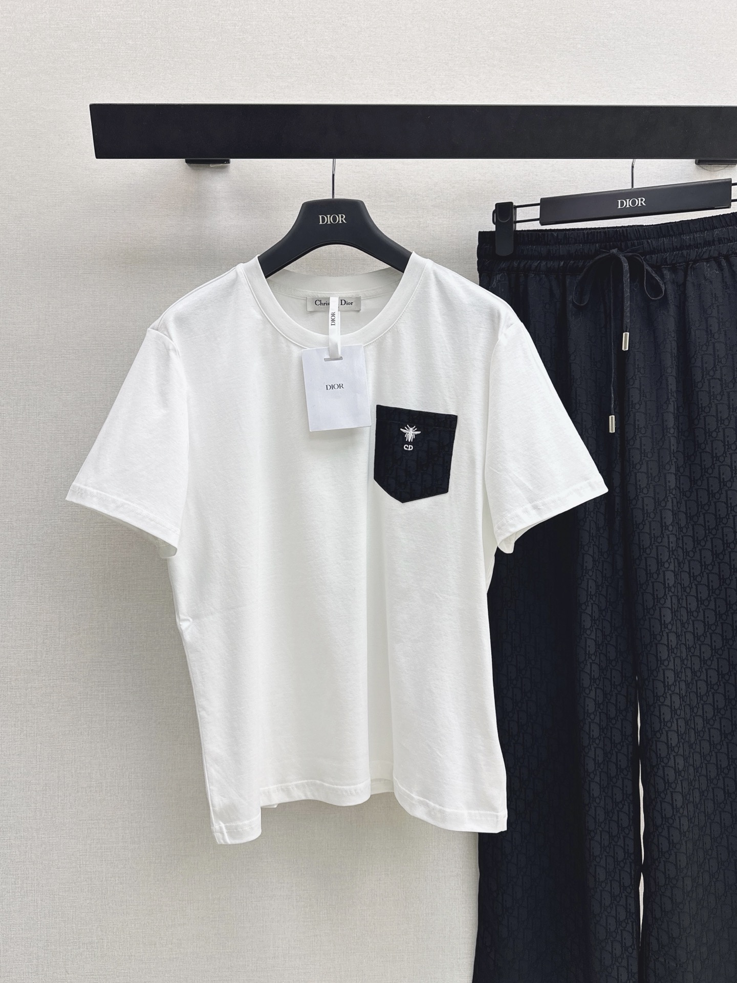 CD 26ss t-shirt wied leg pants set