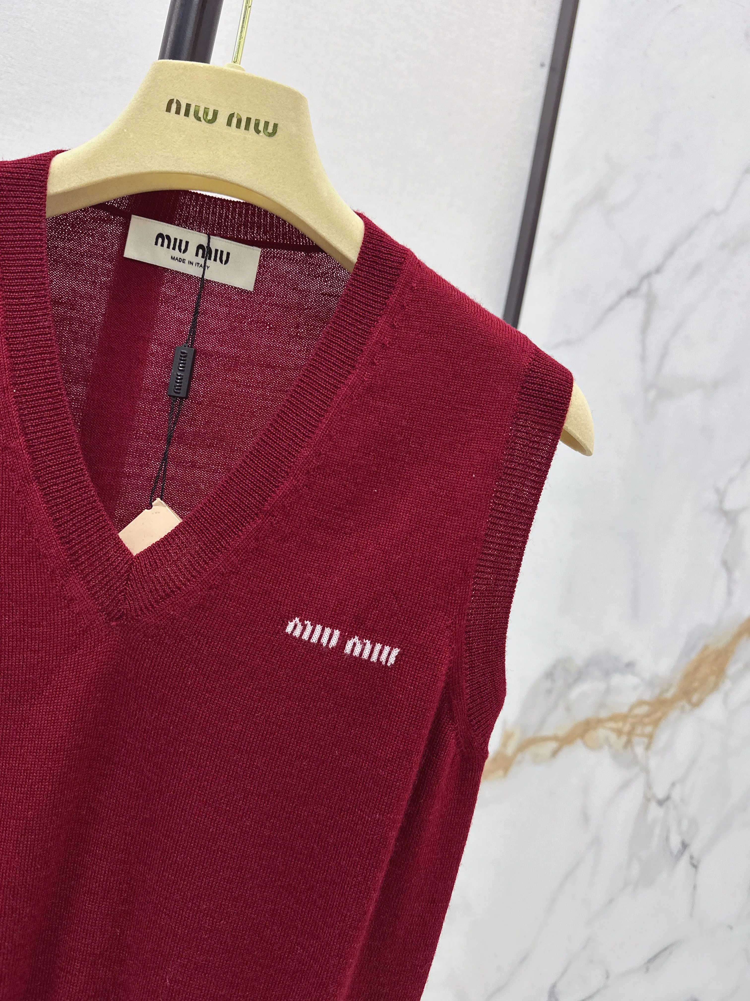 Miu 26ss wool vest