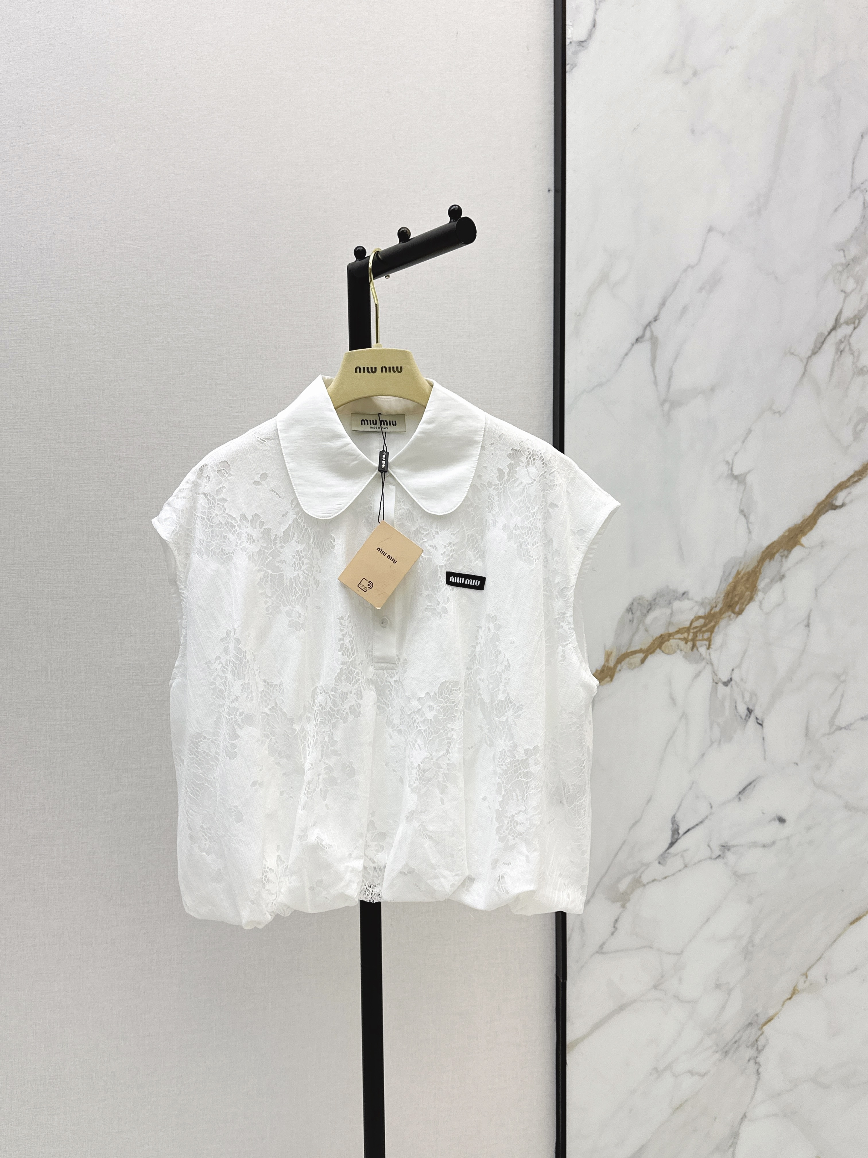 Miu 26ss lace trim top