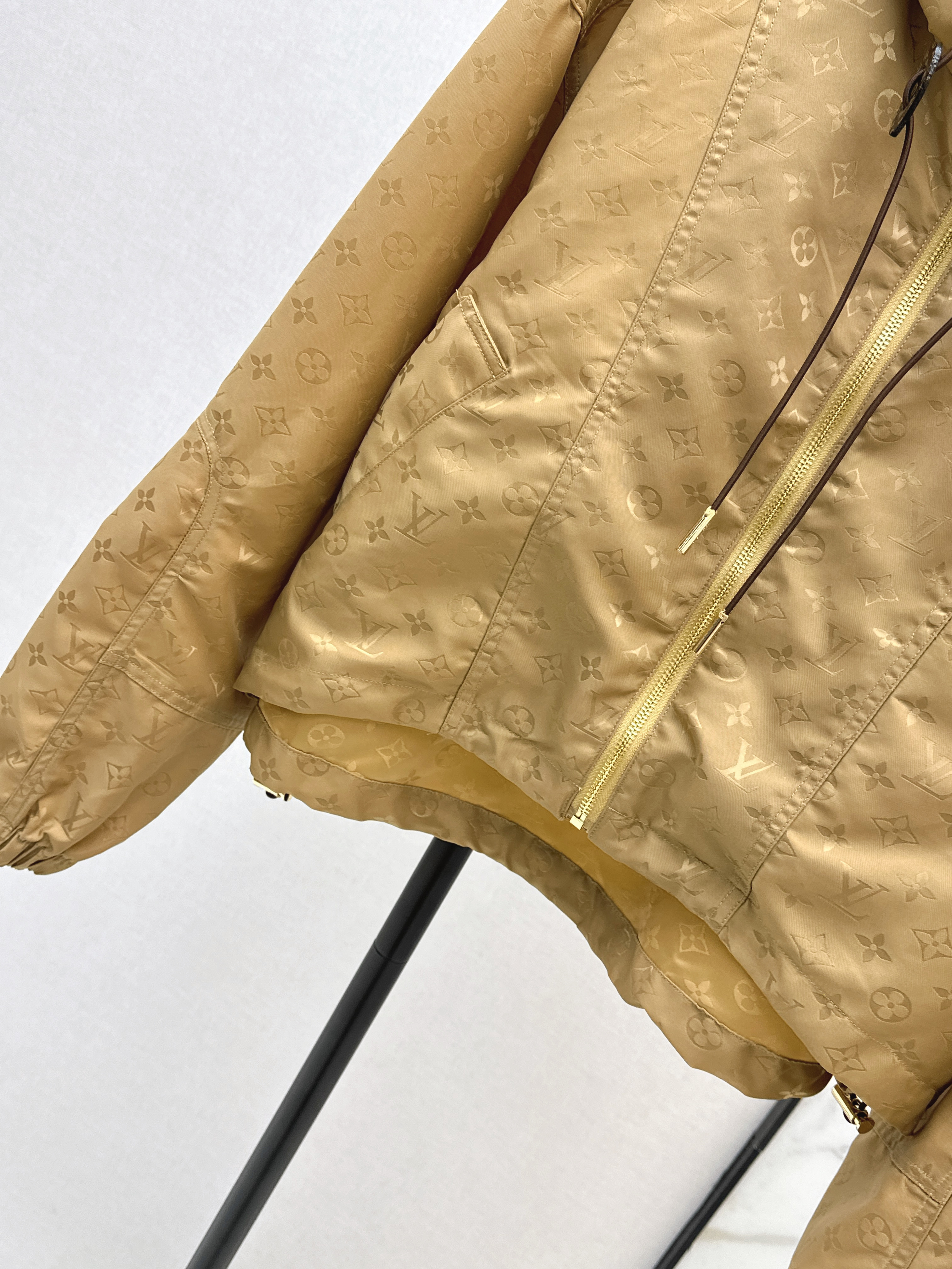 Loui 26ss jacquard hooded jacket