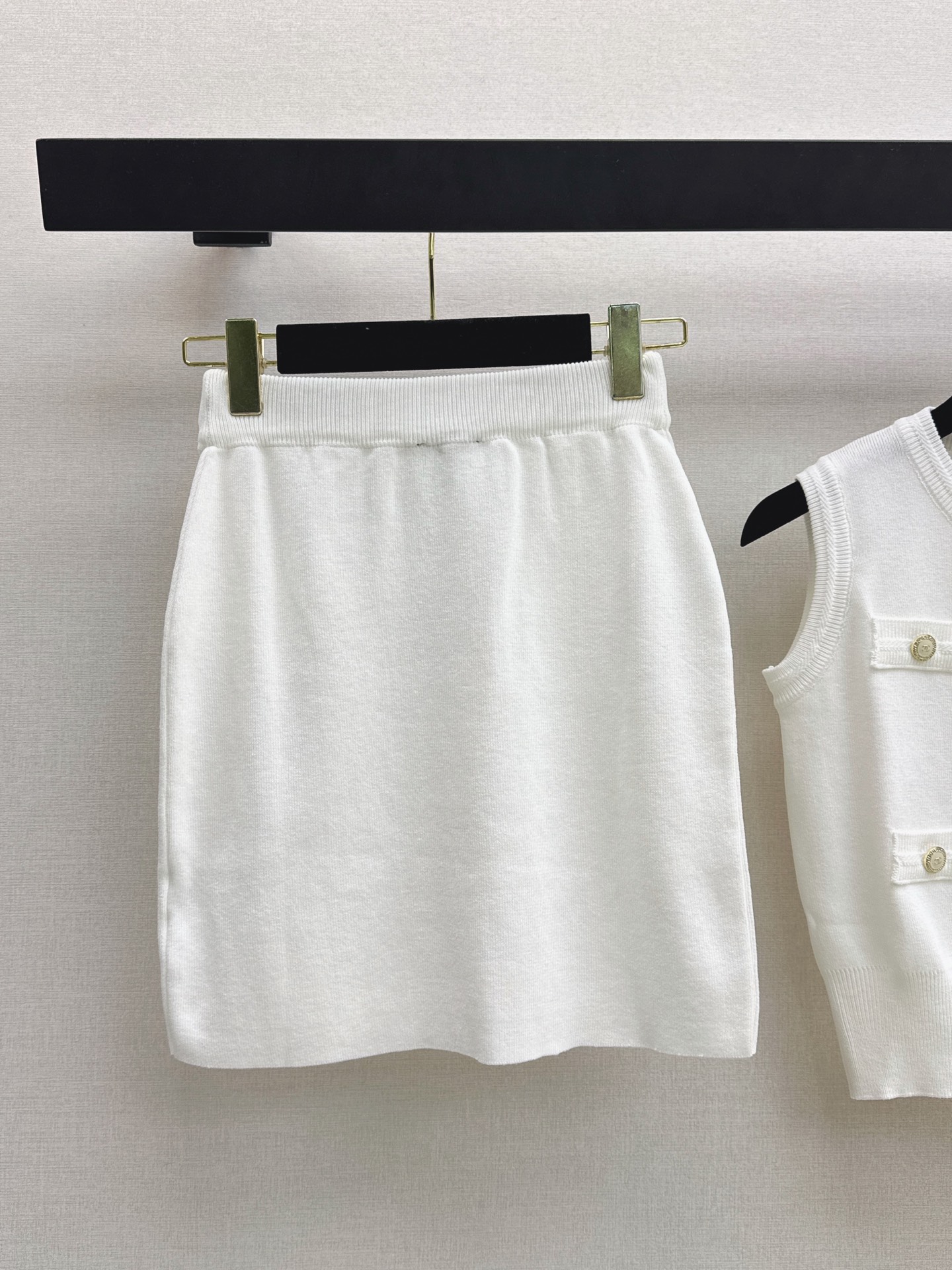 Chan 26ss knit vest skirt set