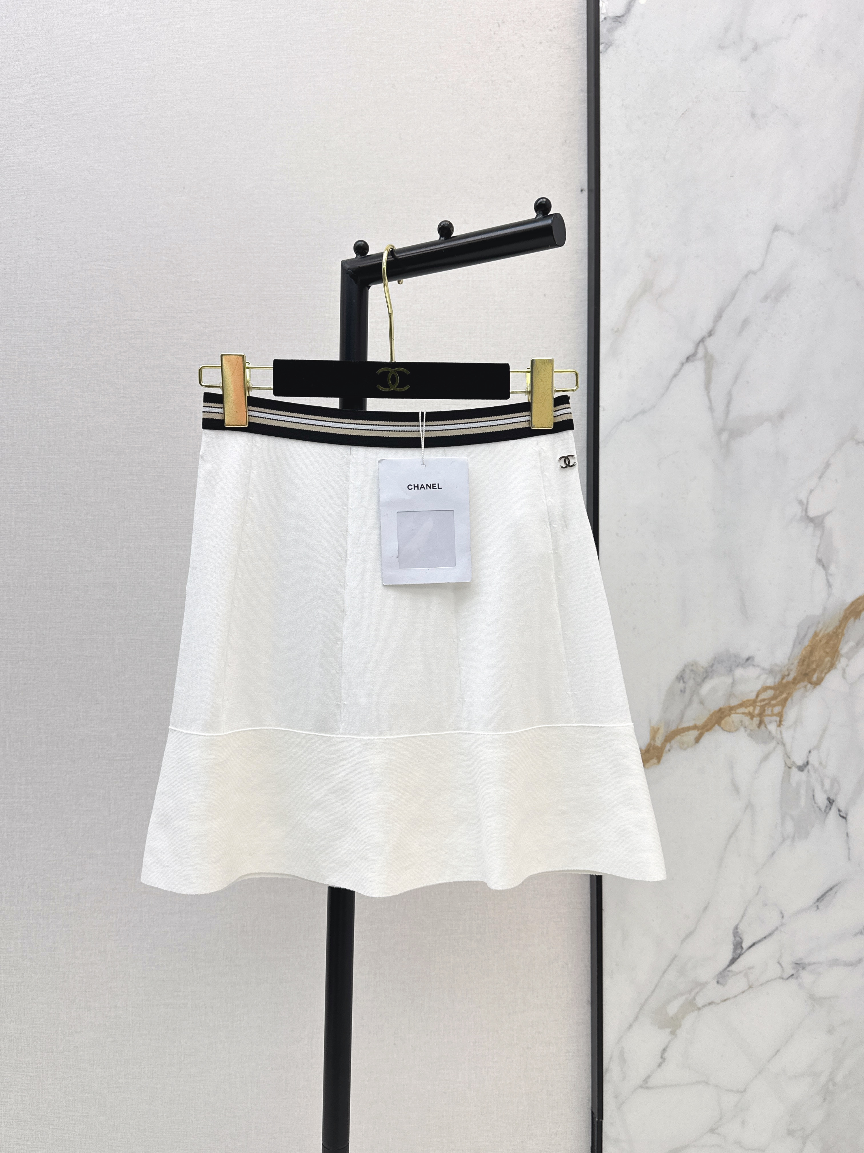 Chan 26ss A-line skirt