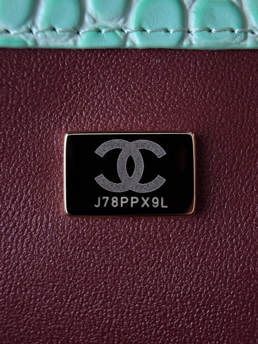 Chan 26S cerf tote bag