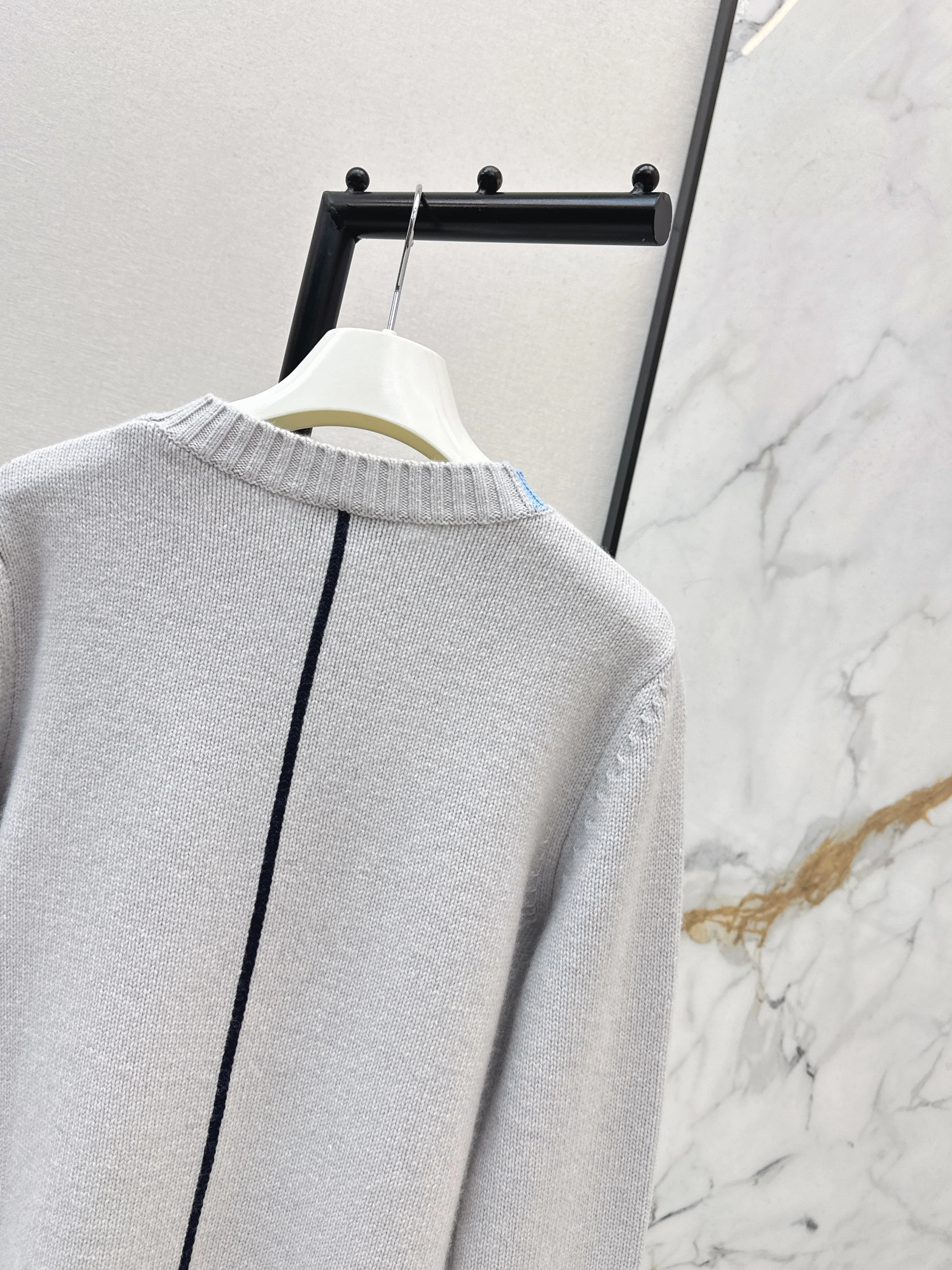 Loe 26ss cashmere sweater