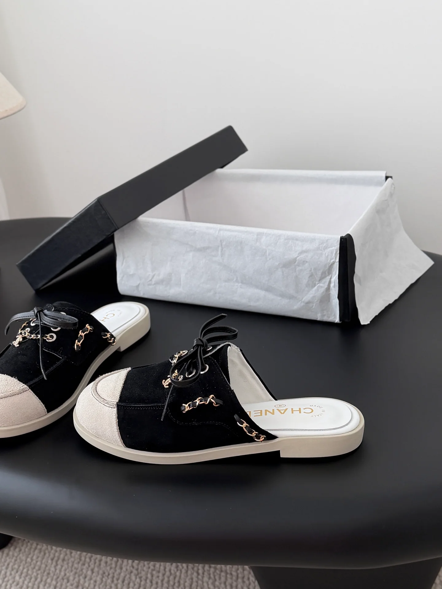 Chan 26ss slip-on shoes