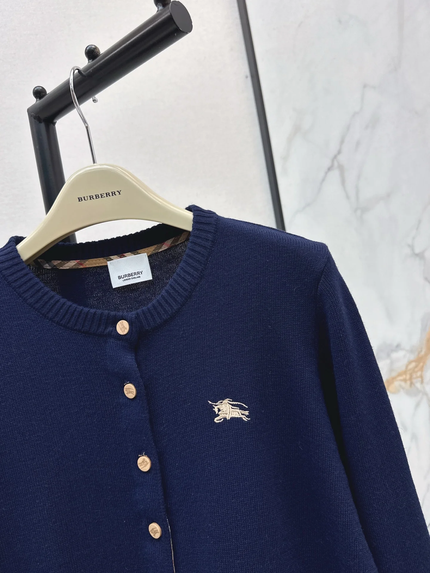 Burb 25fw knit cardigan