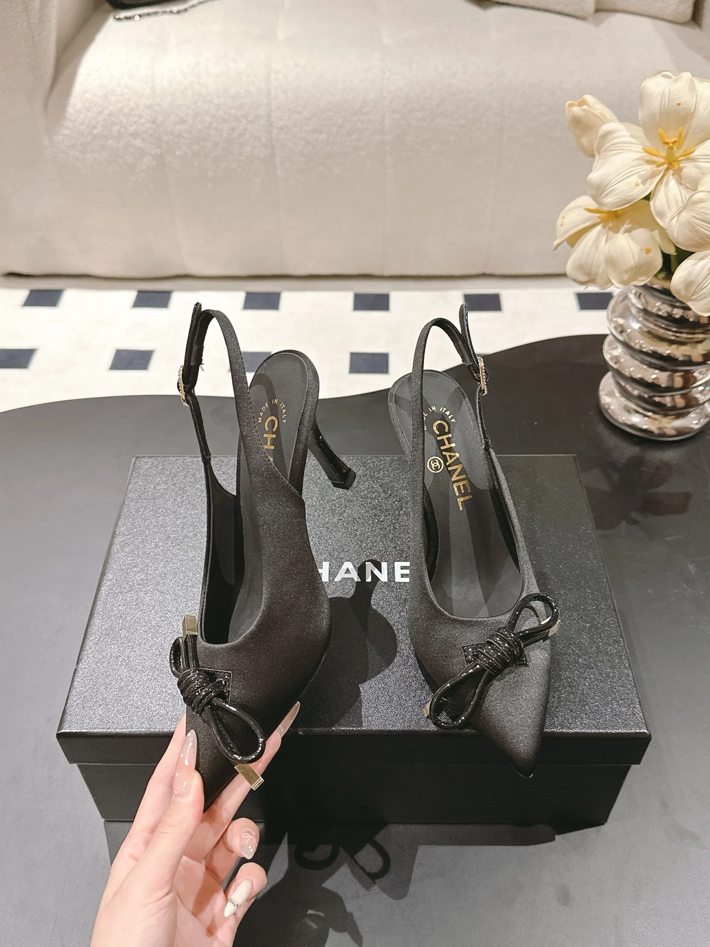 Chan 25fw slingback heels