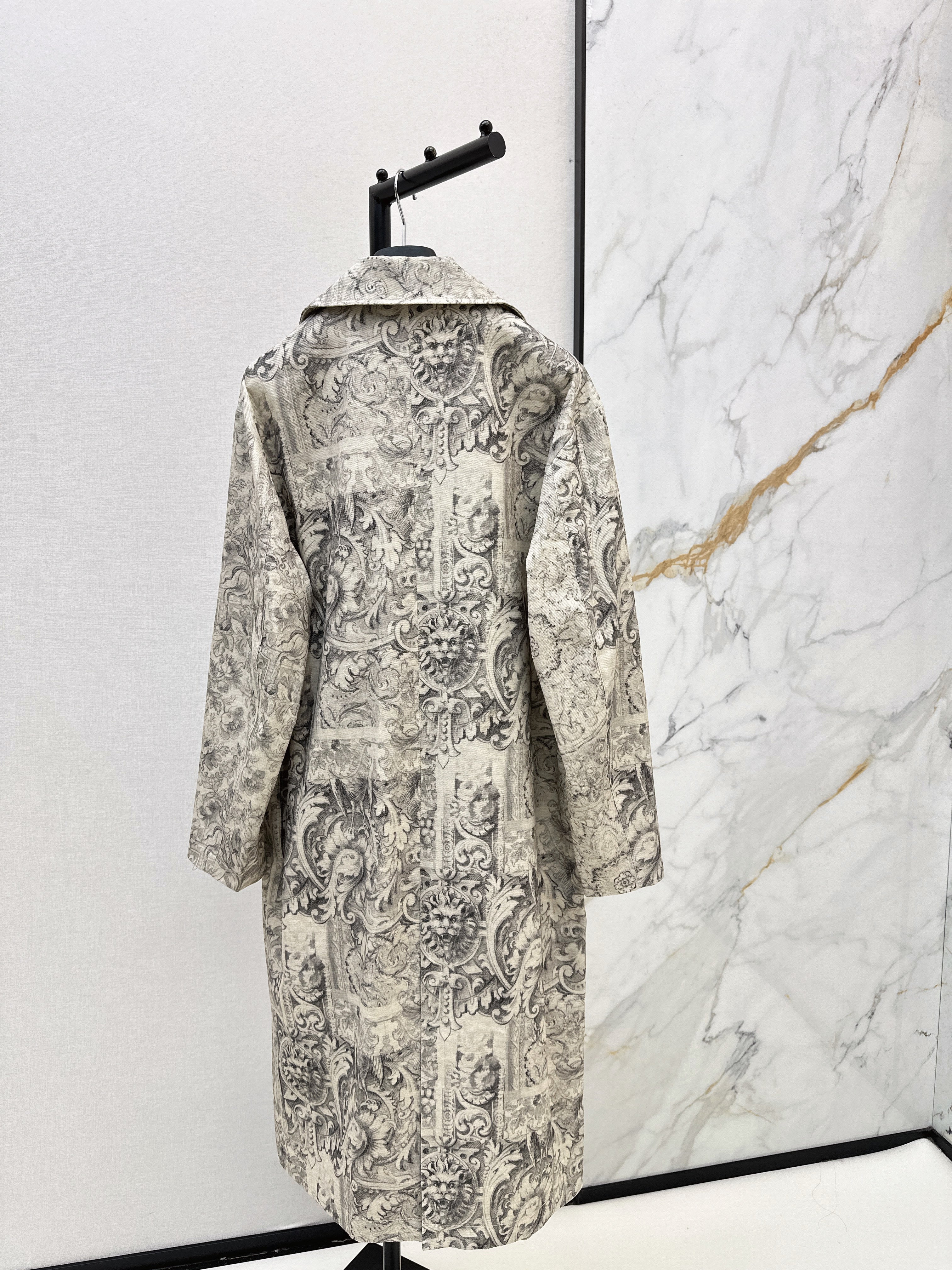 CD 26ss print denim overcoats