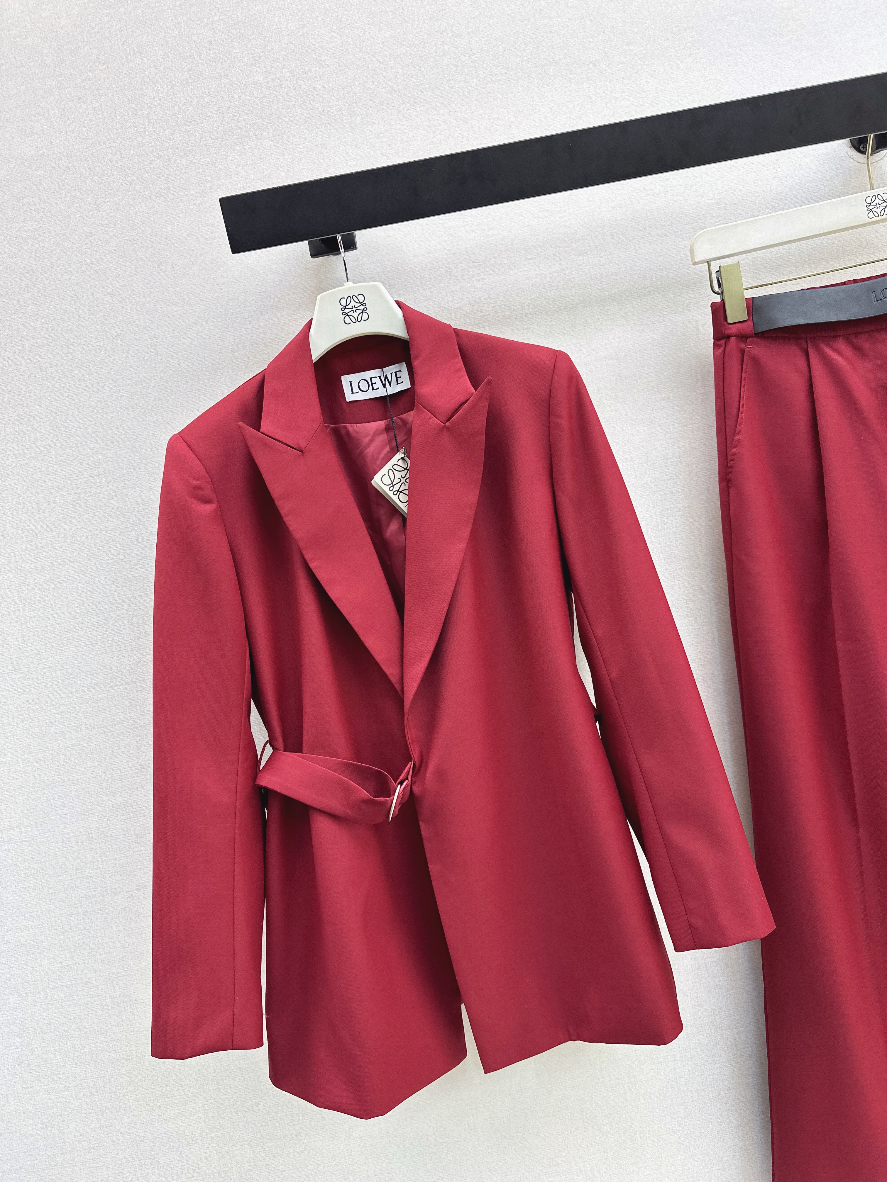 Loe 26ss belted blazer