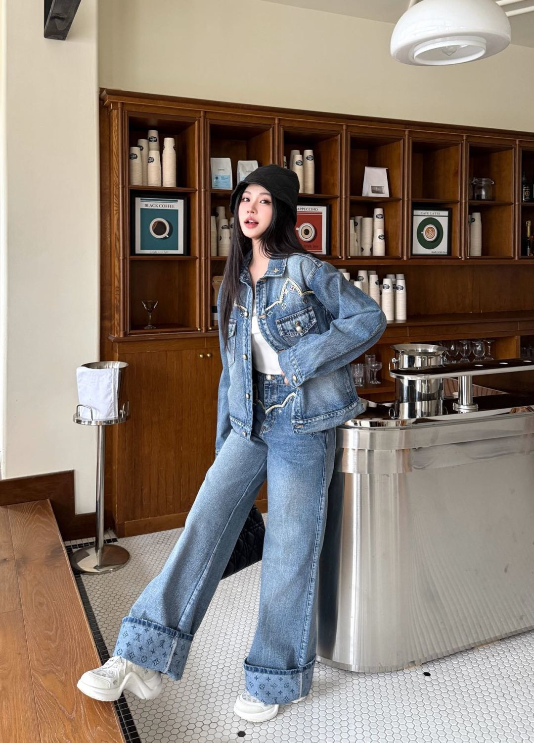 Lous 26ss embroidery jeans