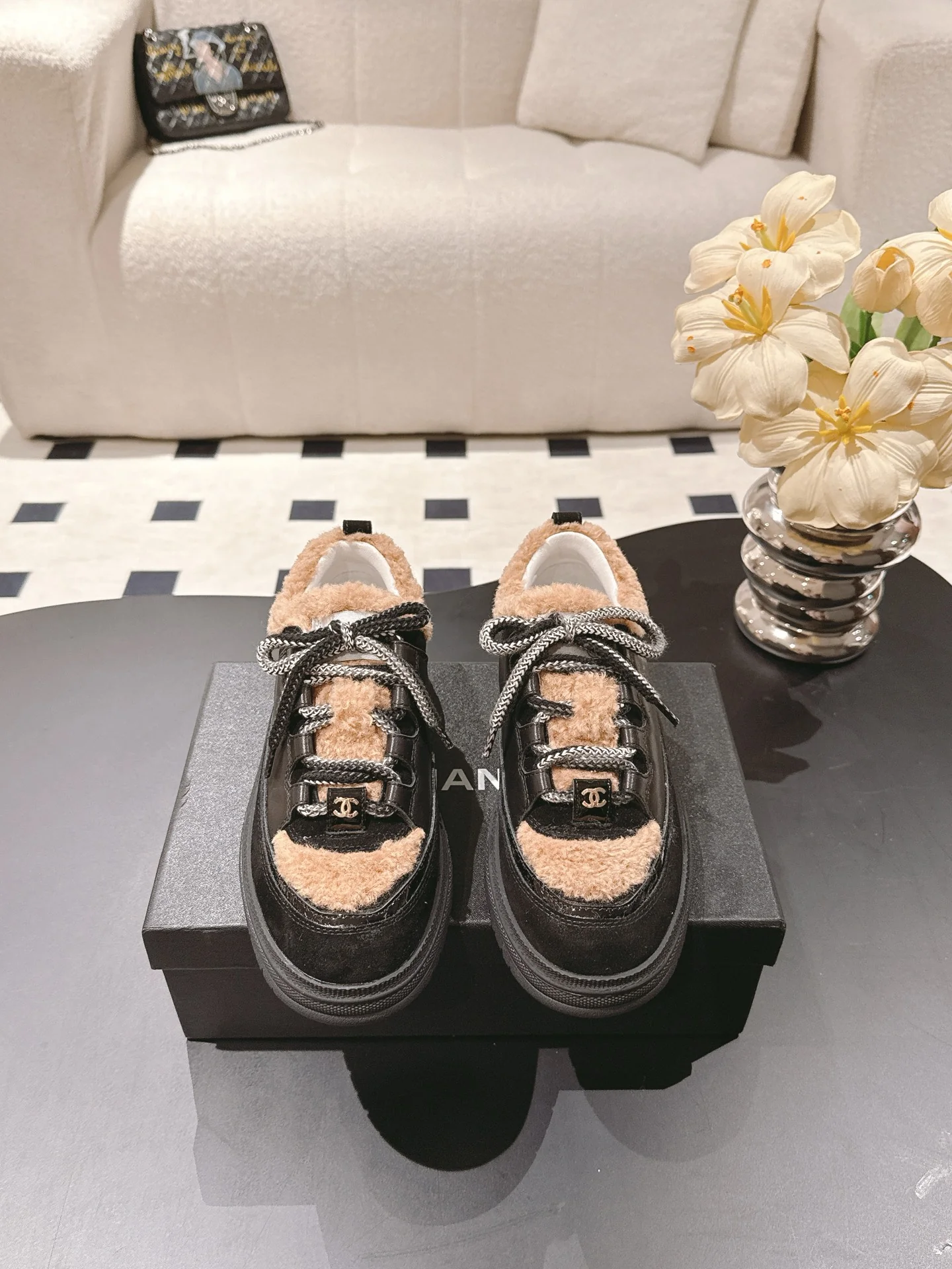 Chan 25fw sneaker