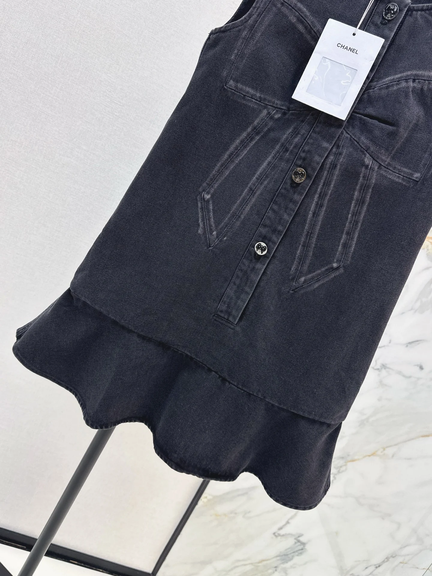 Chan 25fw sleeveless bow denim dress