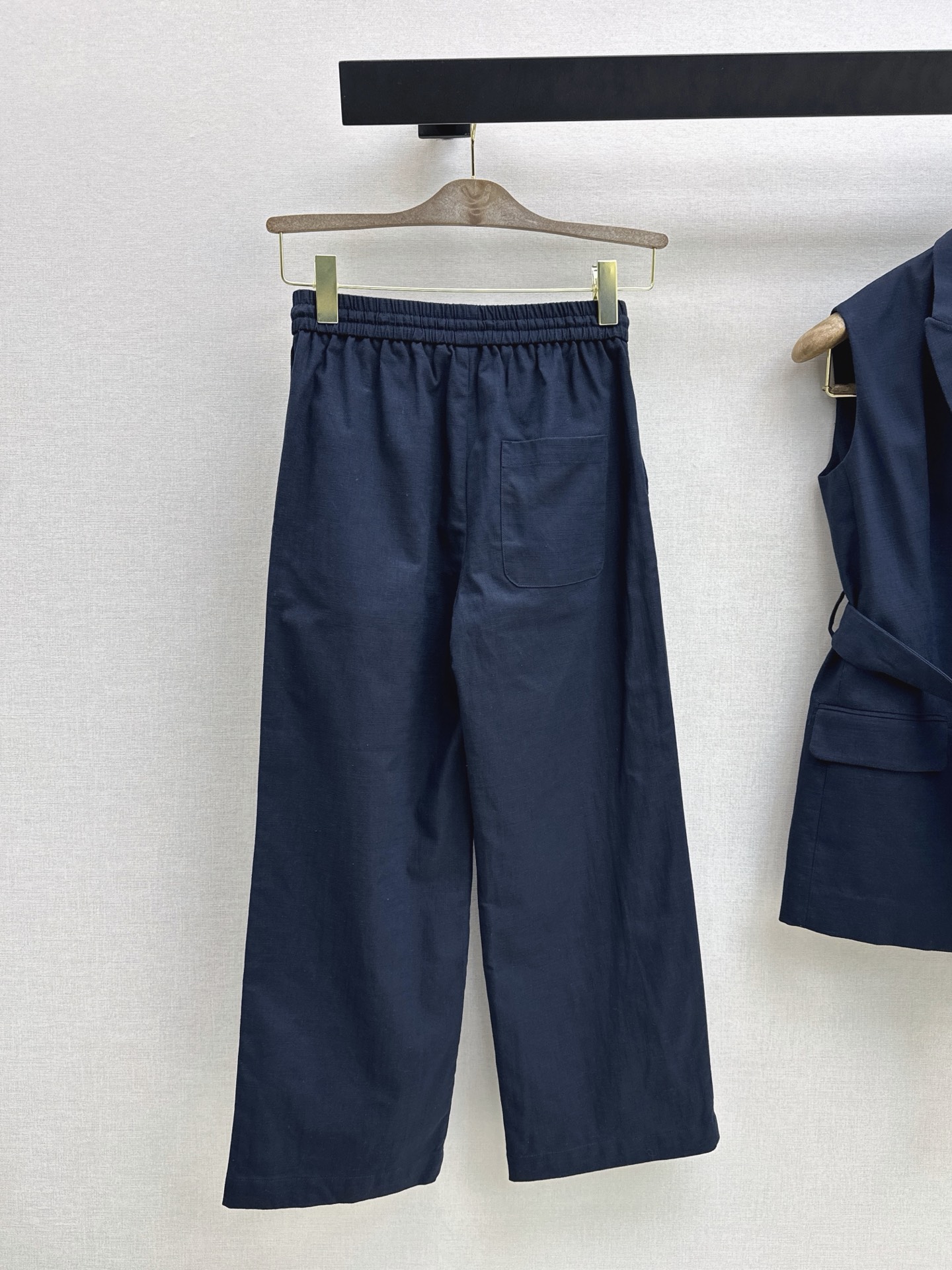 Brun 26ss linen cropped pants