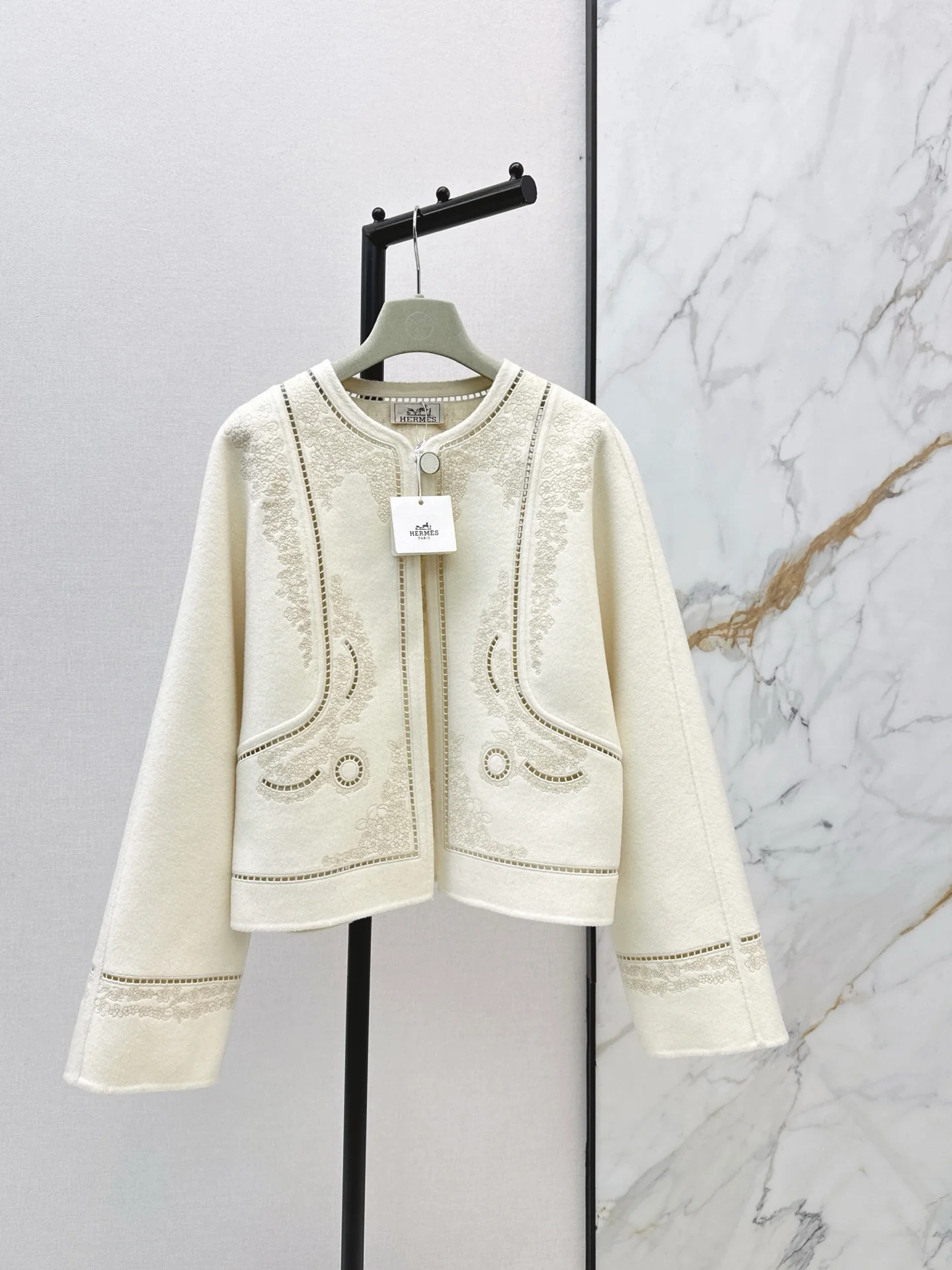 Herm 25fw embroidery jacket