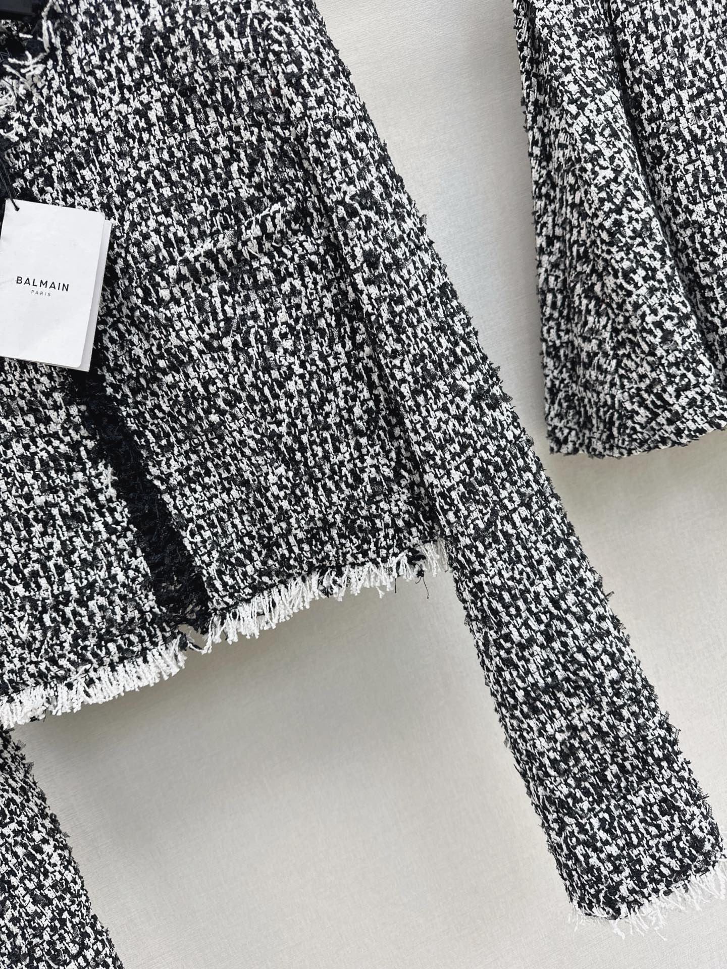 Balm 25fw tweed jacket