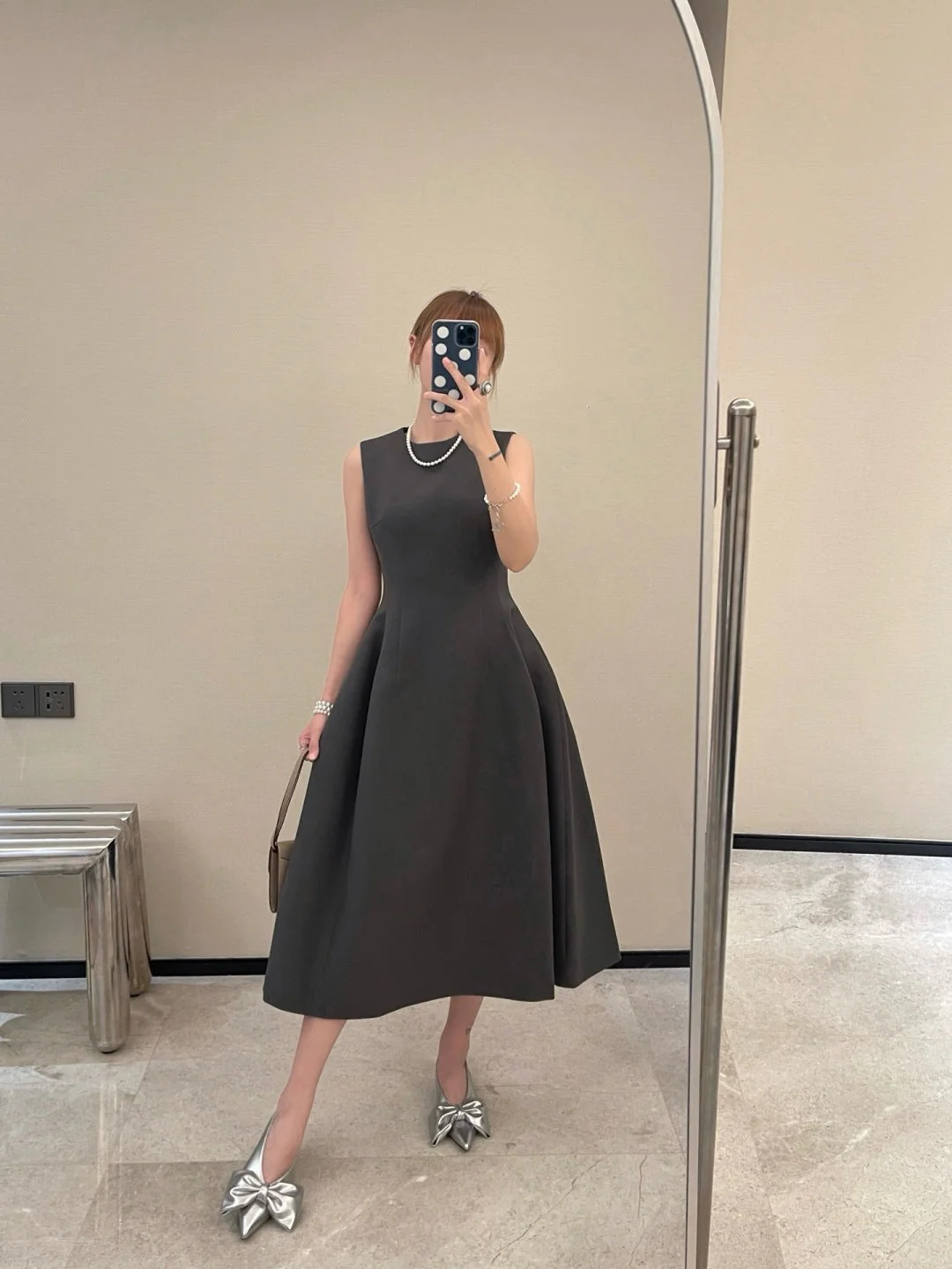 CD 25fw sleeveless dress