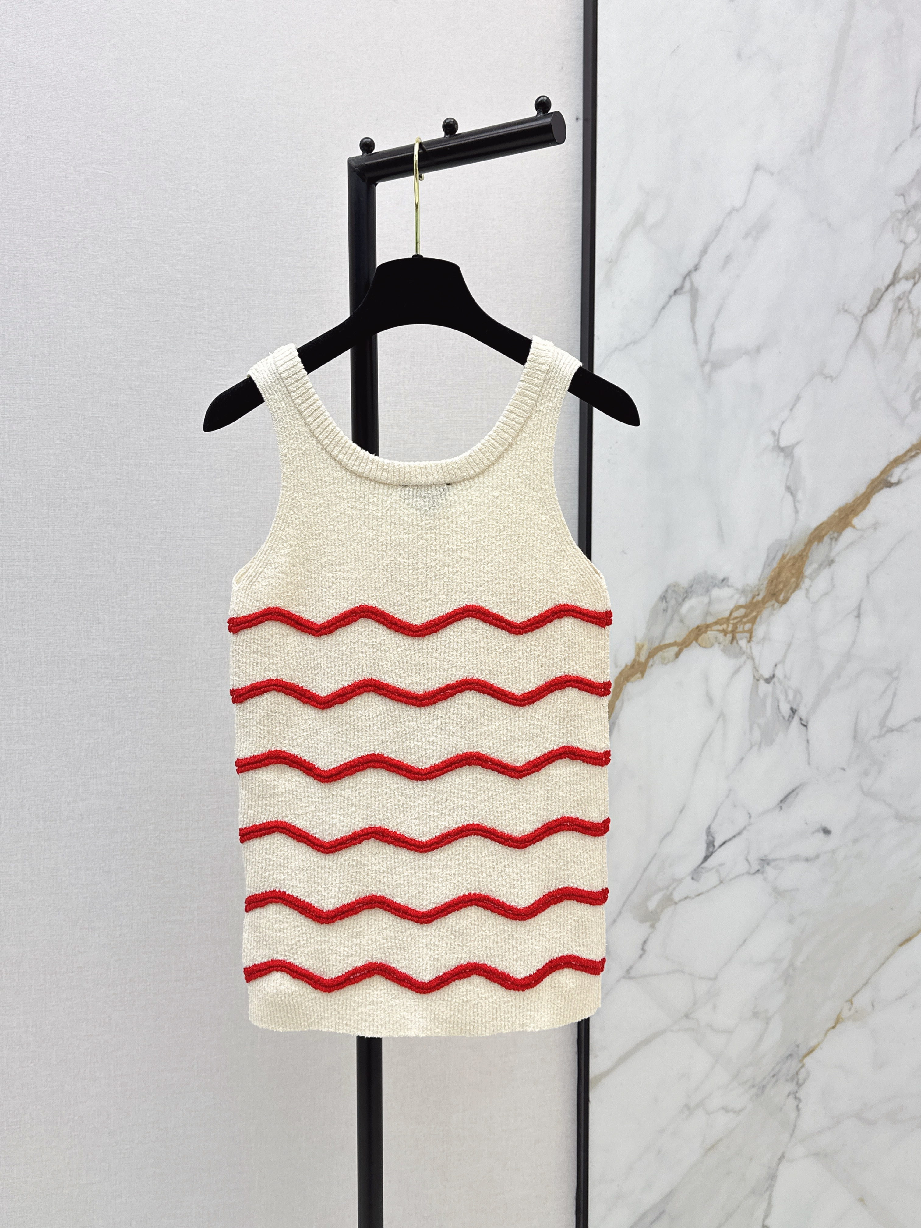 Chan 26ss stripe knit vest