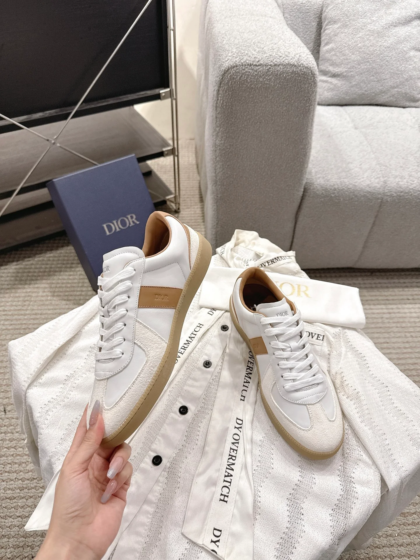 CD 25fw sneakers