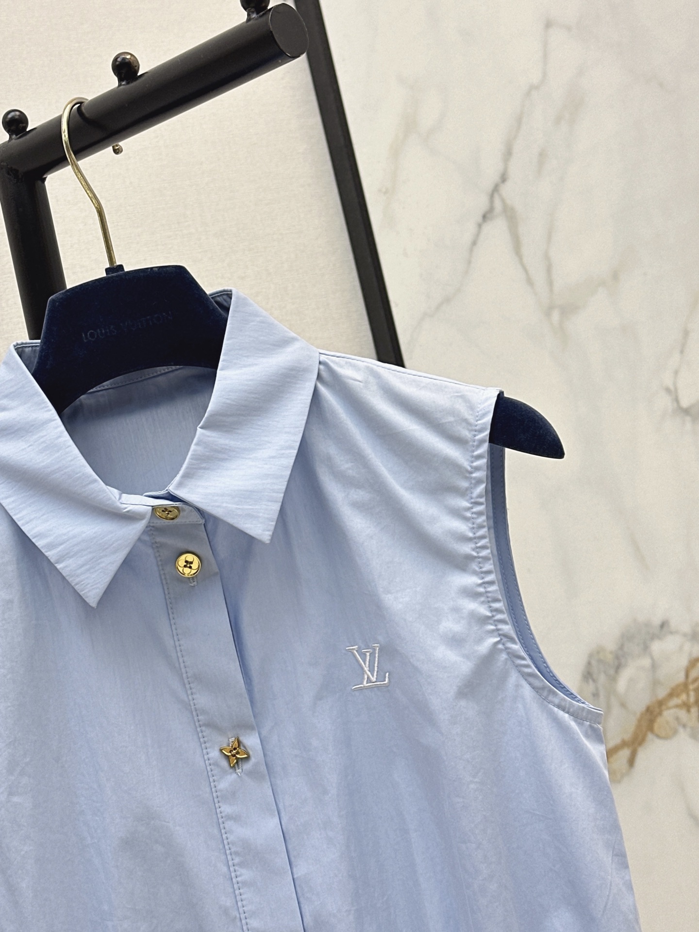 Loui 26ss sleeveless shirt