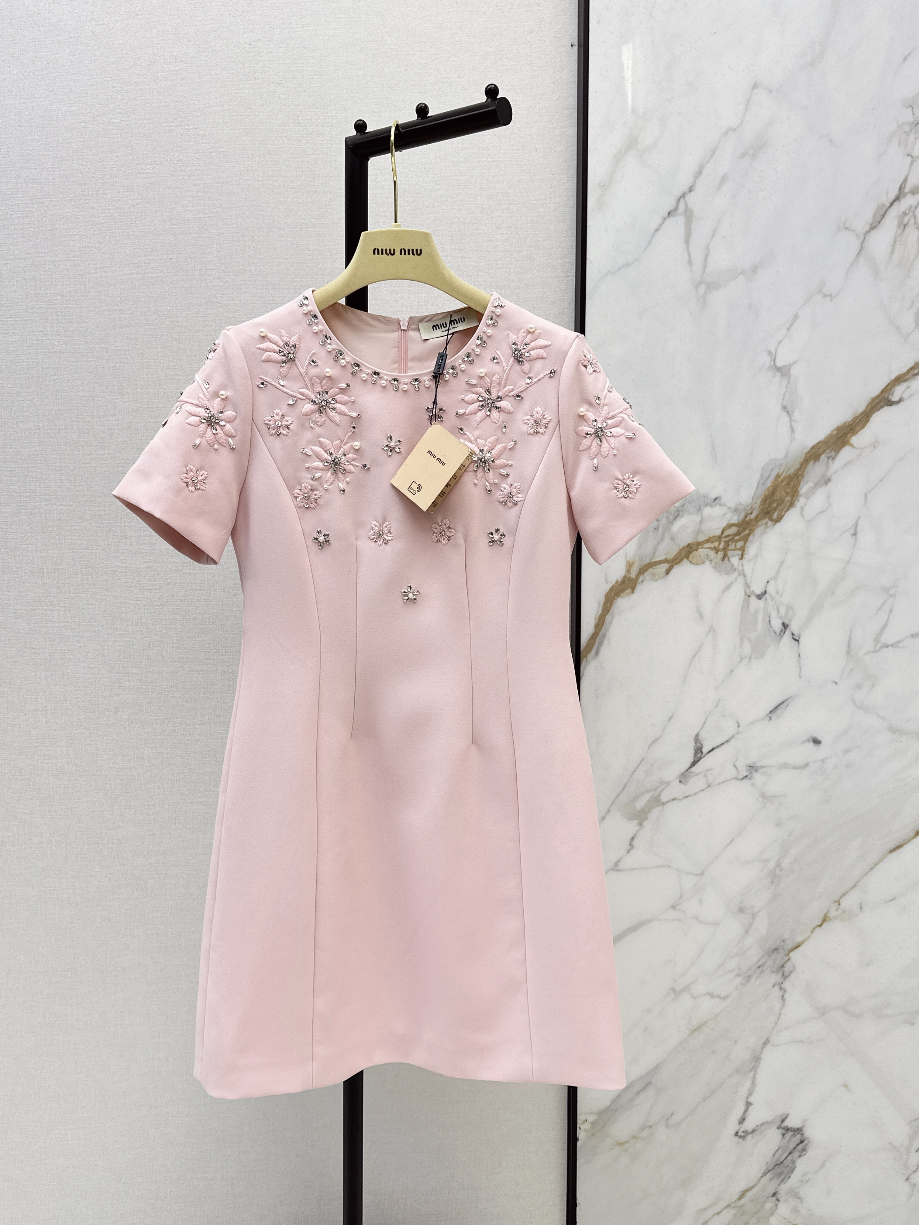 Miu 26ss embroidery dress