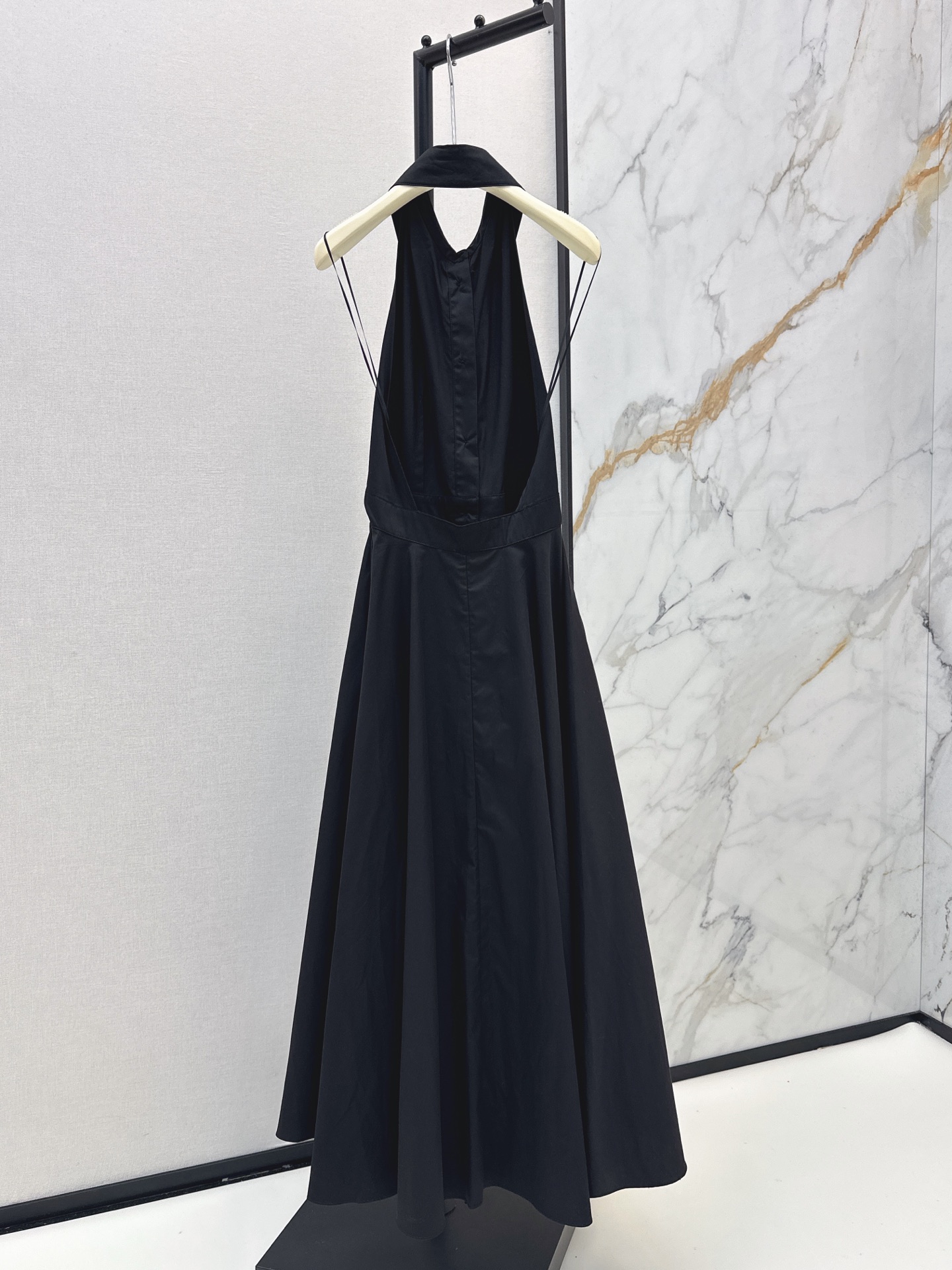Ralp 26ss halter neck backless dress