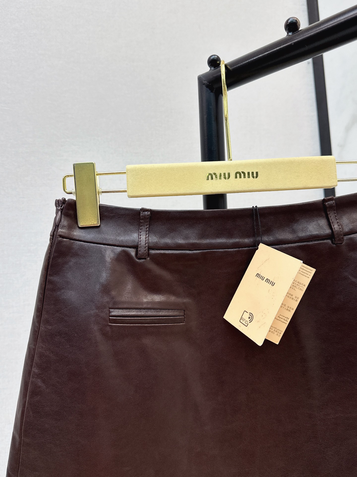 Miu 26ss leather skirt