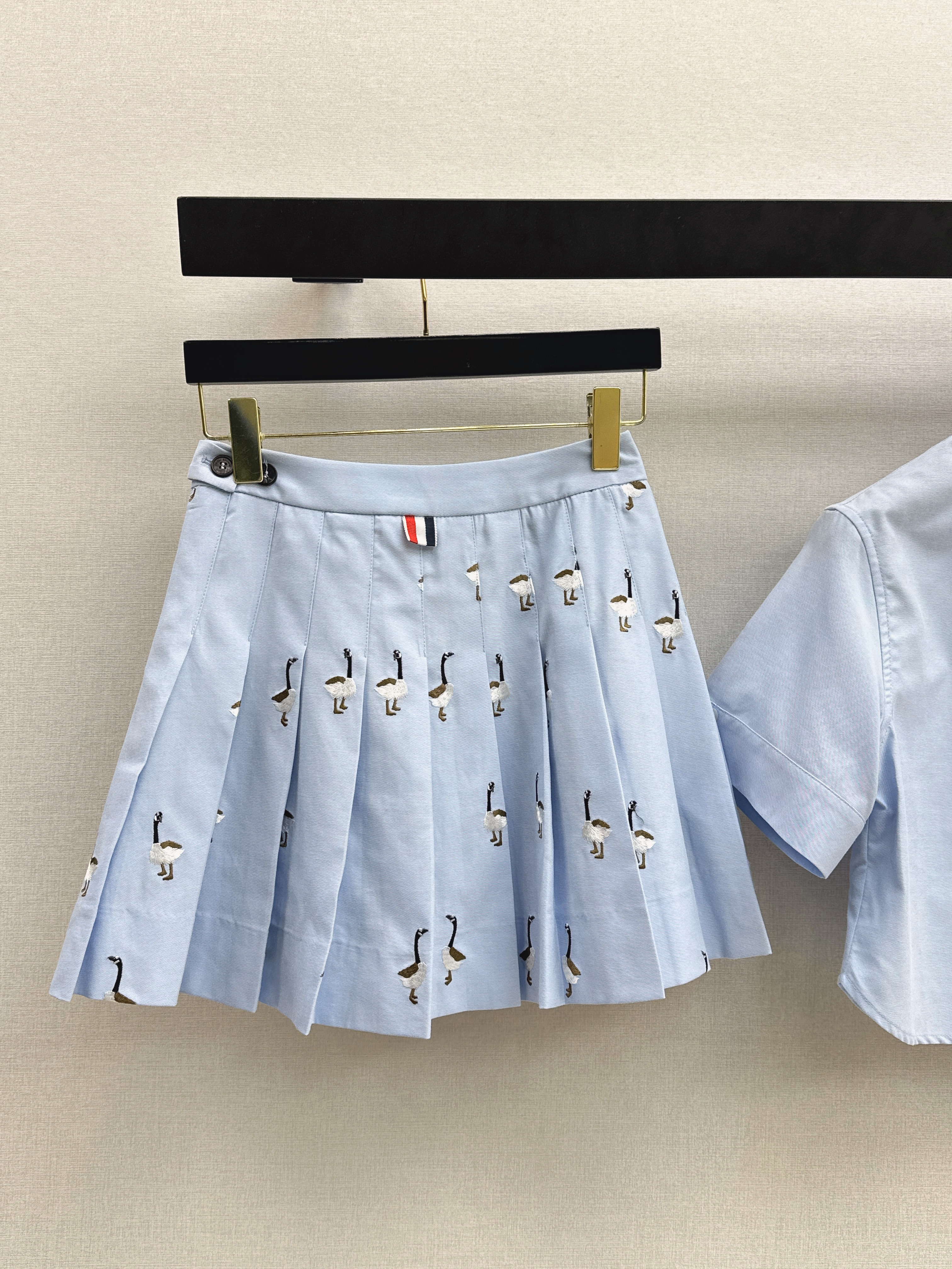 Thom 26ss shirt embroidery skirt set
