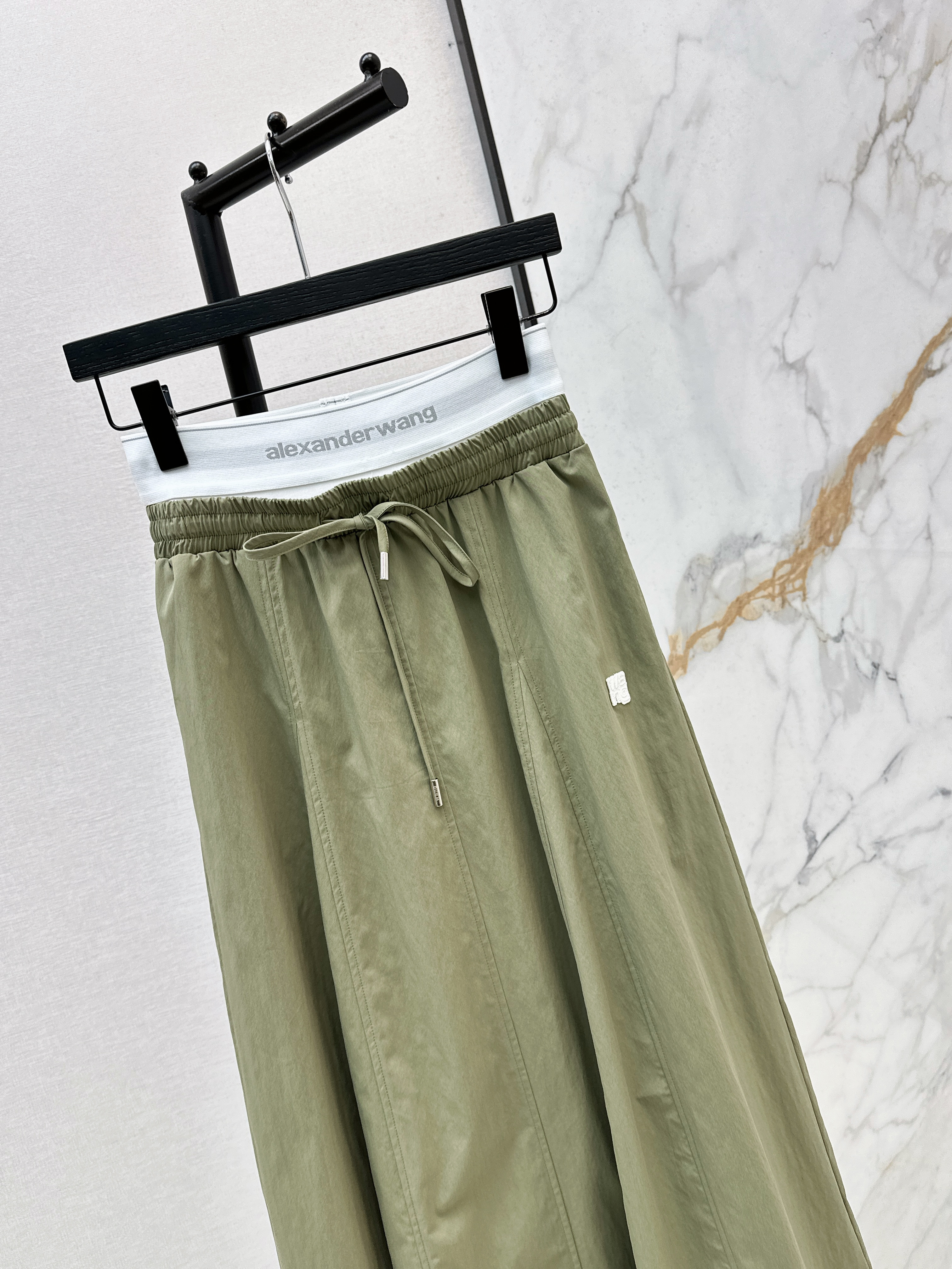 Alex 26ss pleated skirt