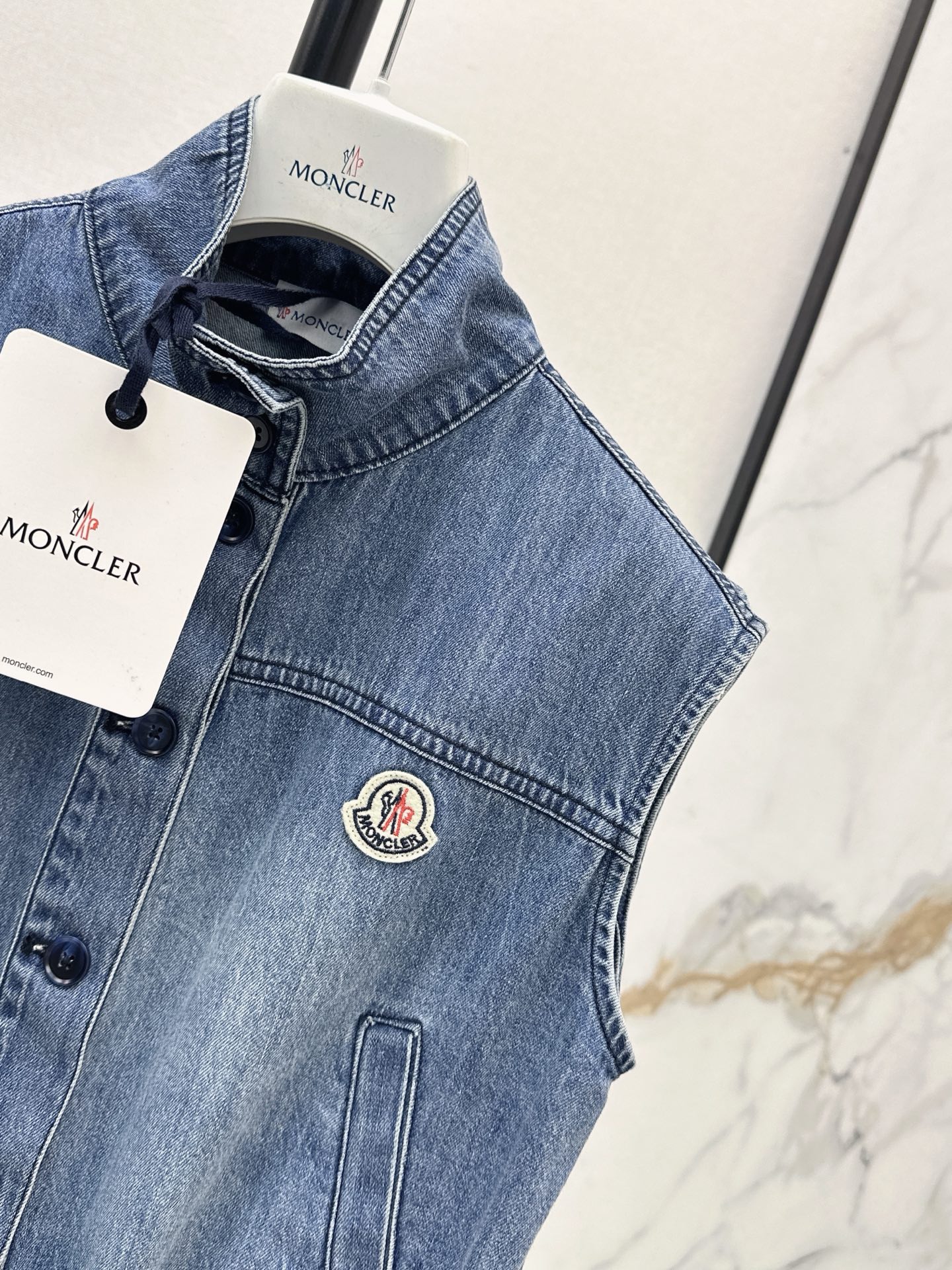 Monc 26ss denim vest