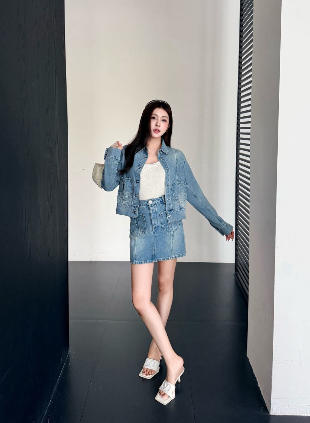 Chan 26ss denim skirt