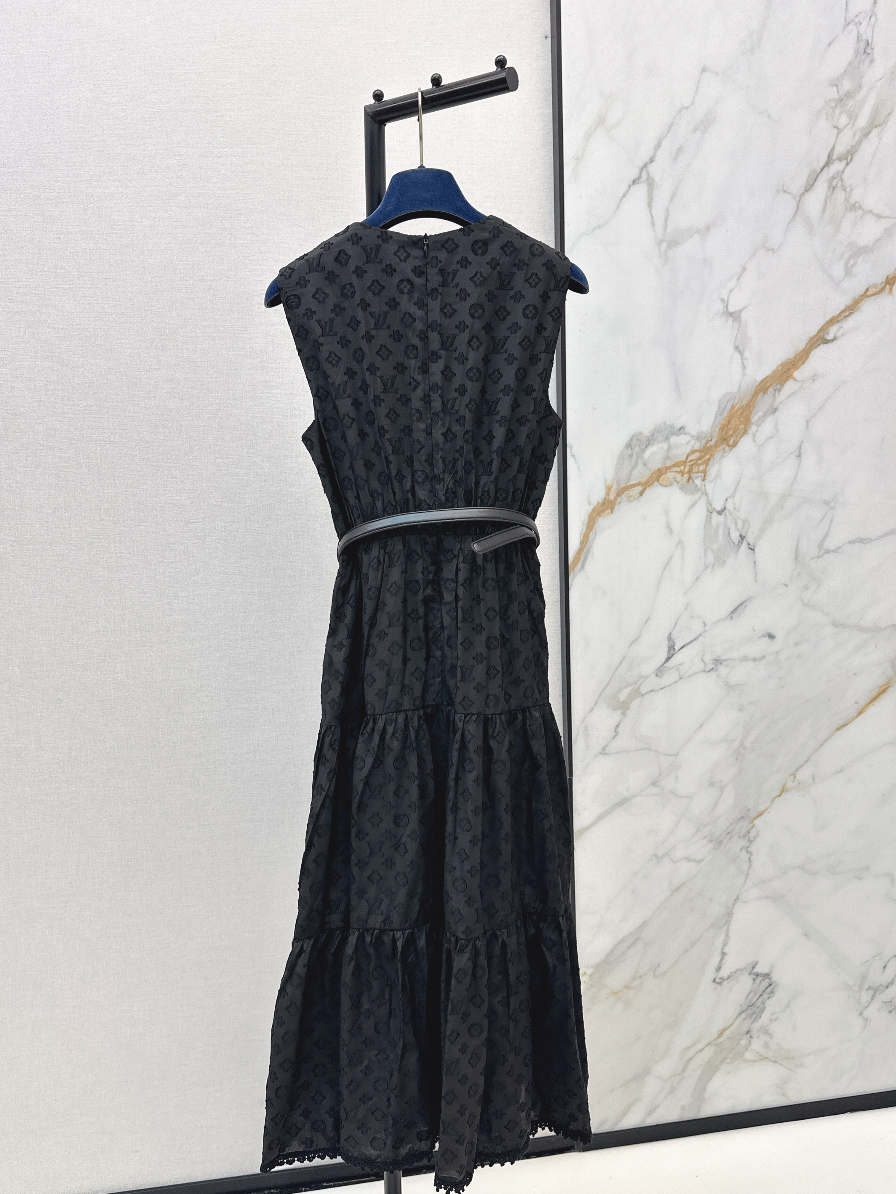 Loui 26ss jacquard sleeveless dress