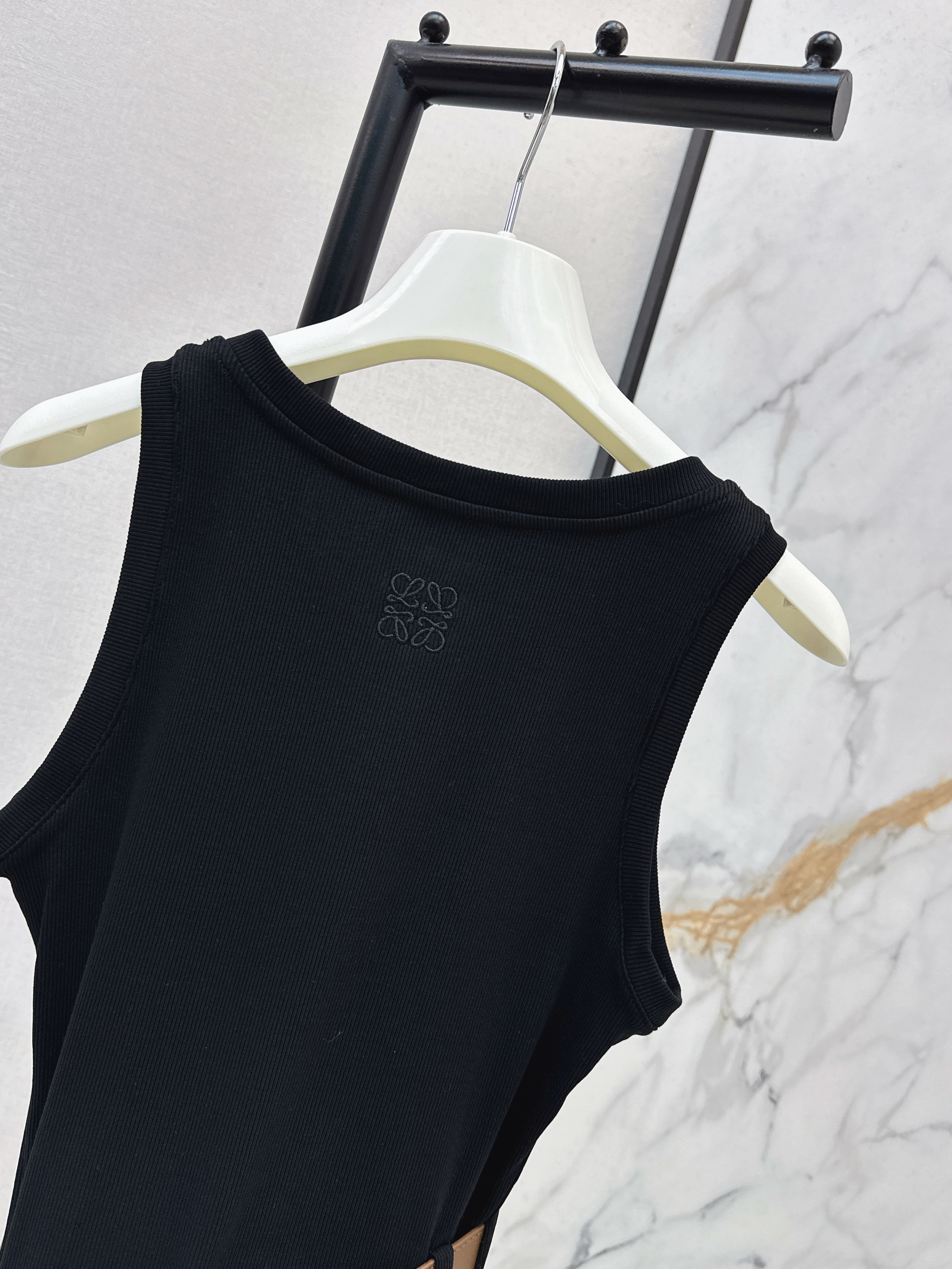 Loe 26ss vest