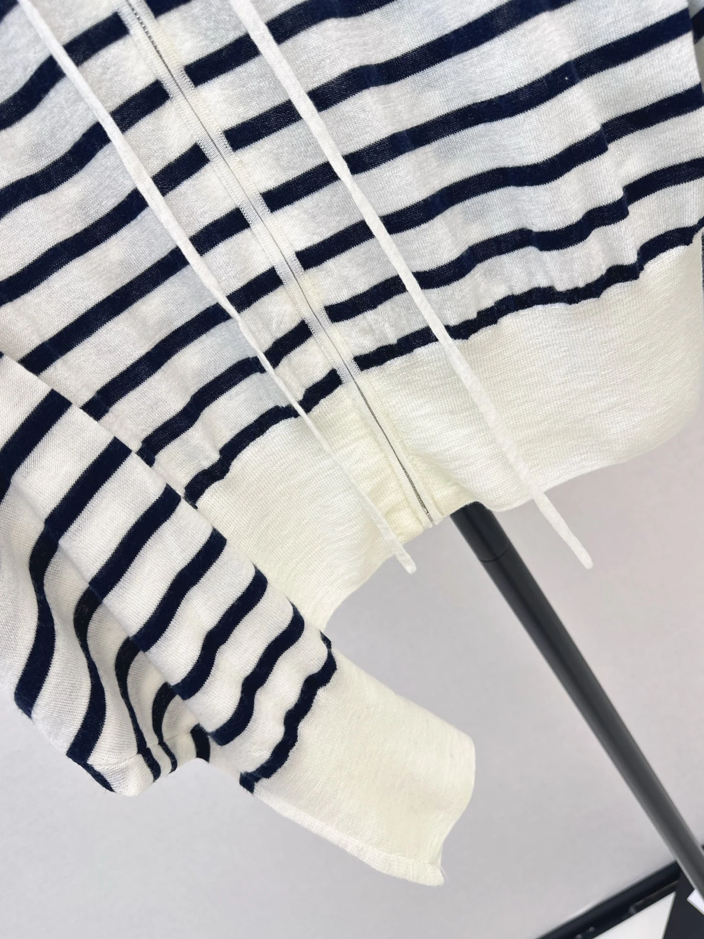 CD 26ss stripe hooded knit cardigan
