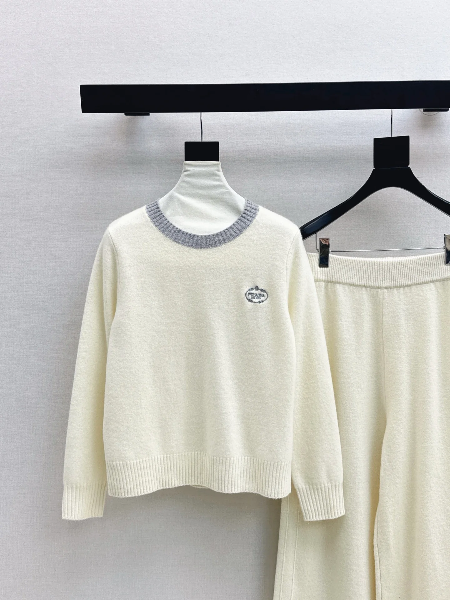 Prad 25fw wool sweater +wide-leg pants outfit set