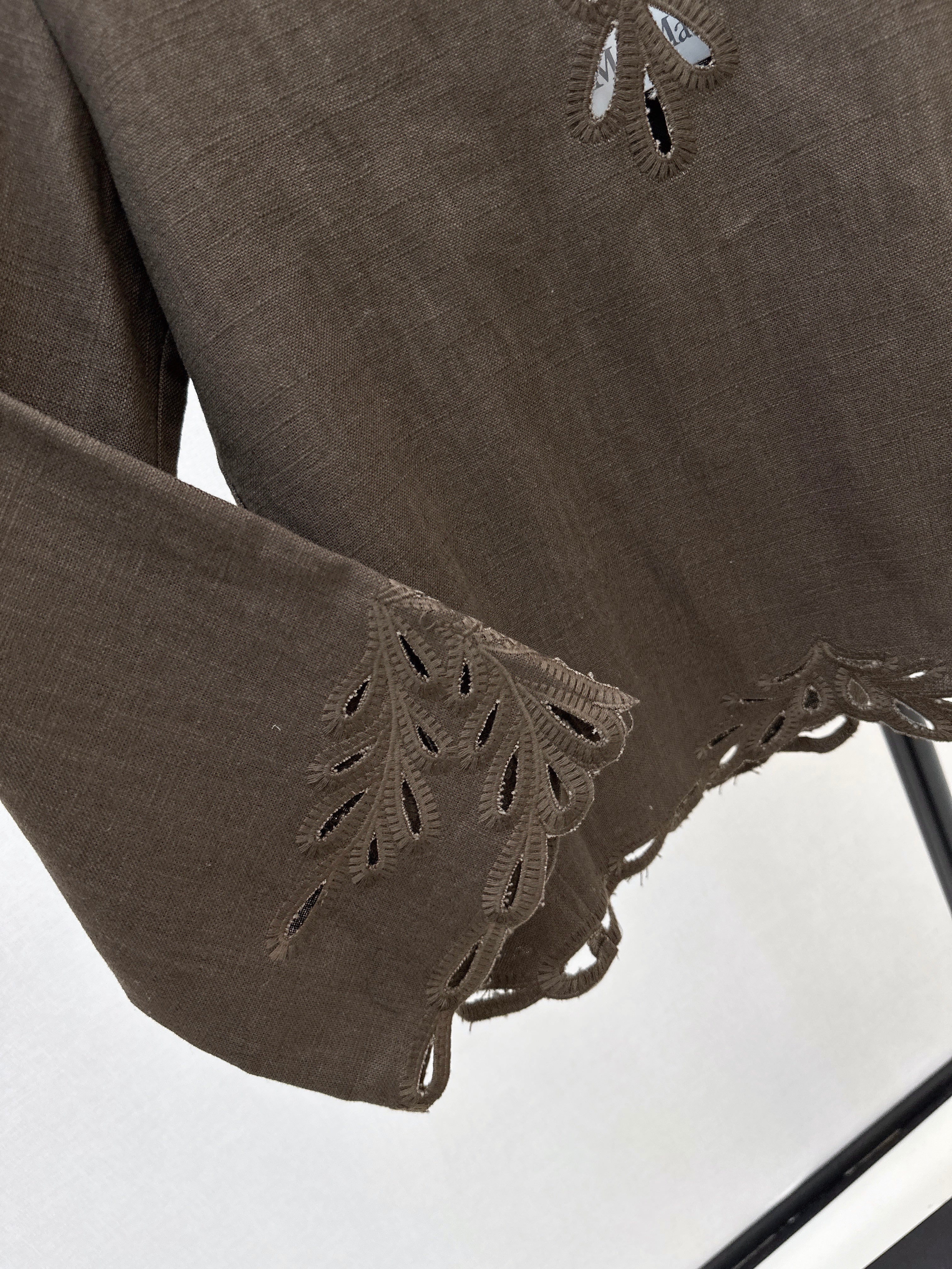 Max 26ss embroidery flounce sleeve  top