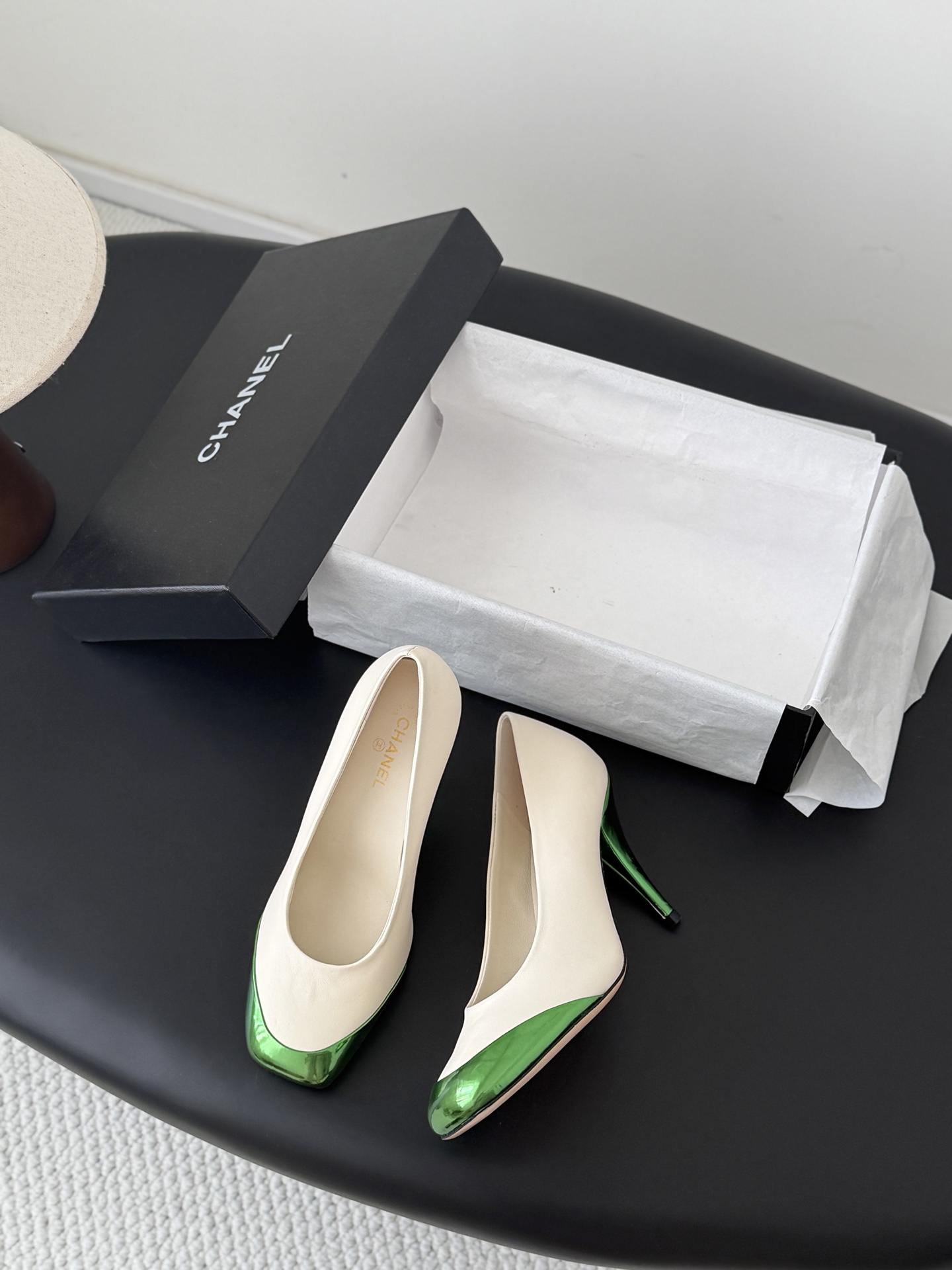 Chan 26K stilettos pumps