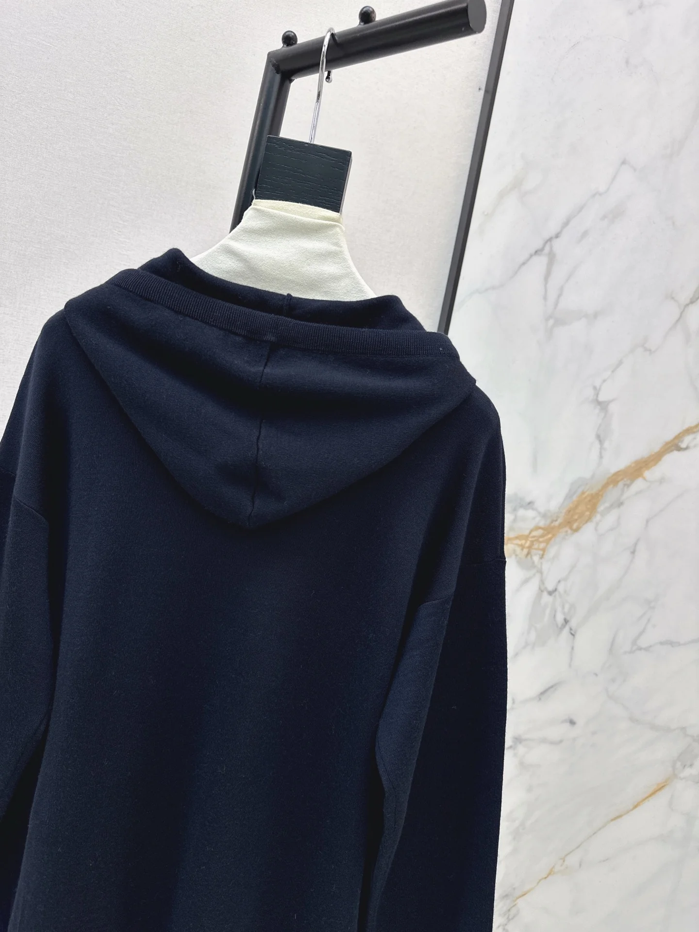 Max 25fw hooded sweater