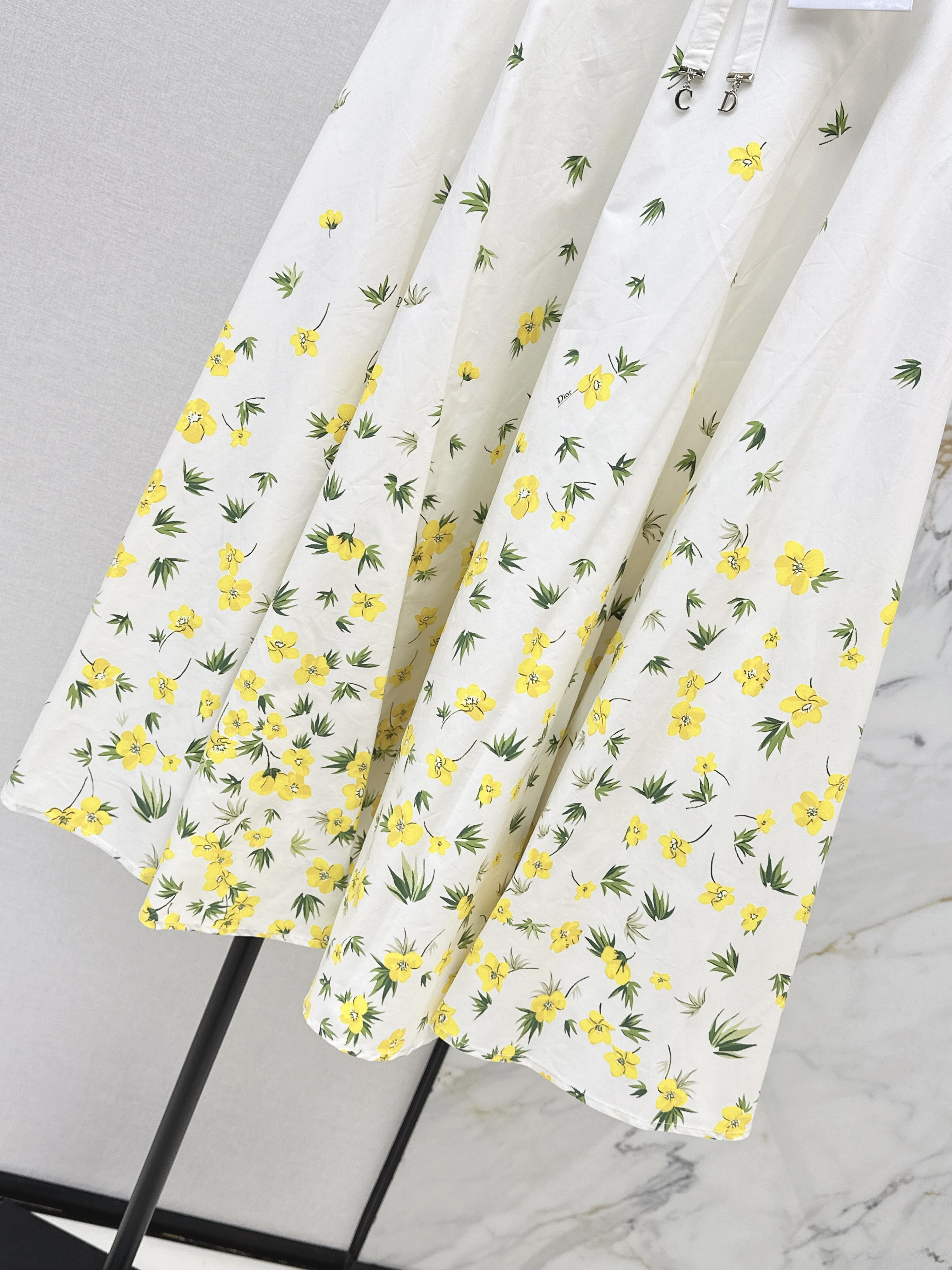 CD 26ss flower print pleated skirts