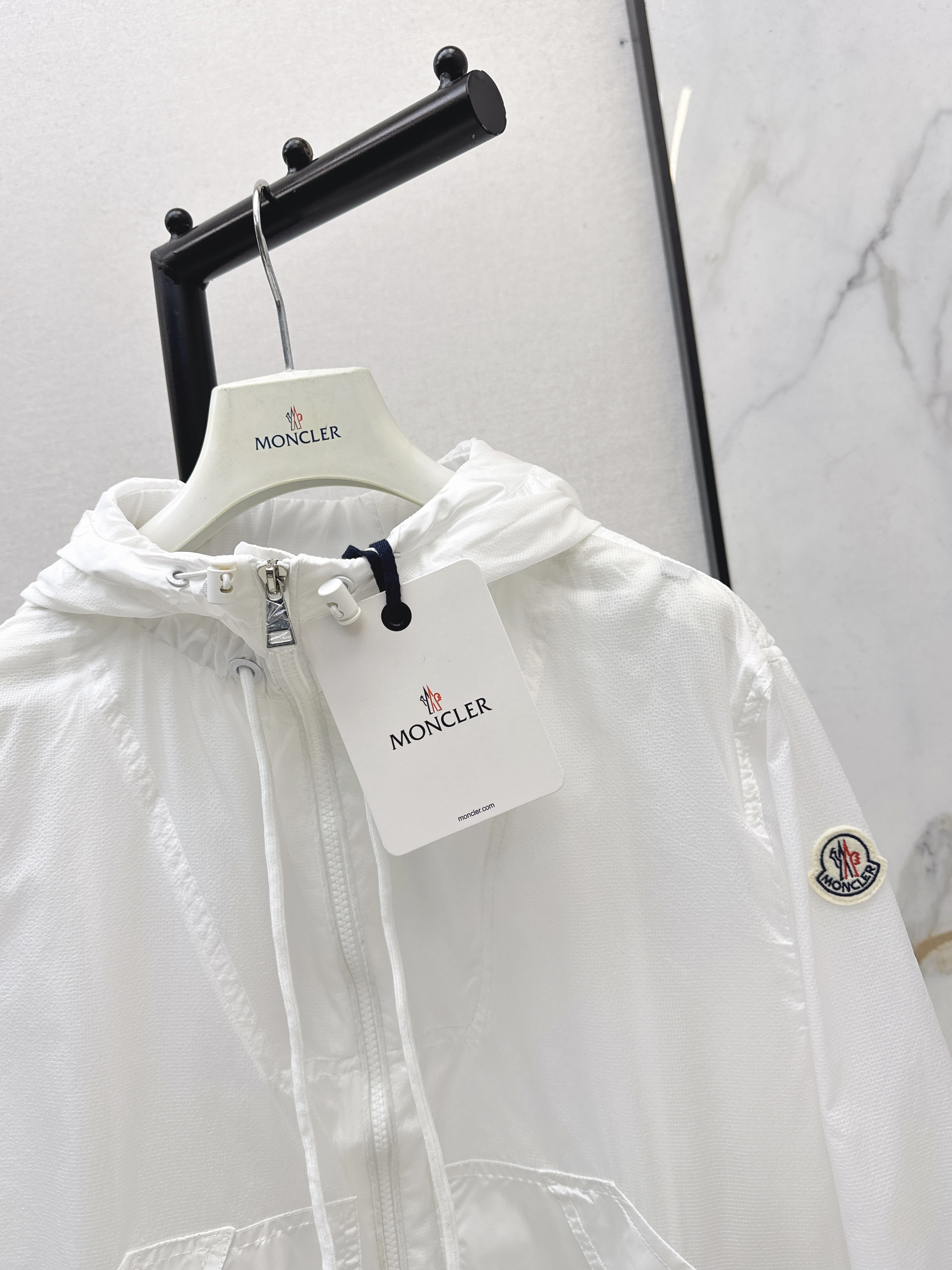 Monc 26ss hooded trench coats