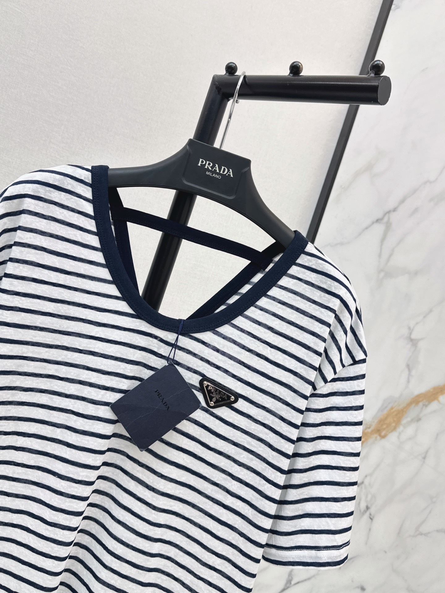 Pra 26ss v-neck t-shirt