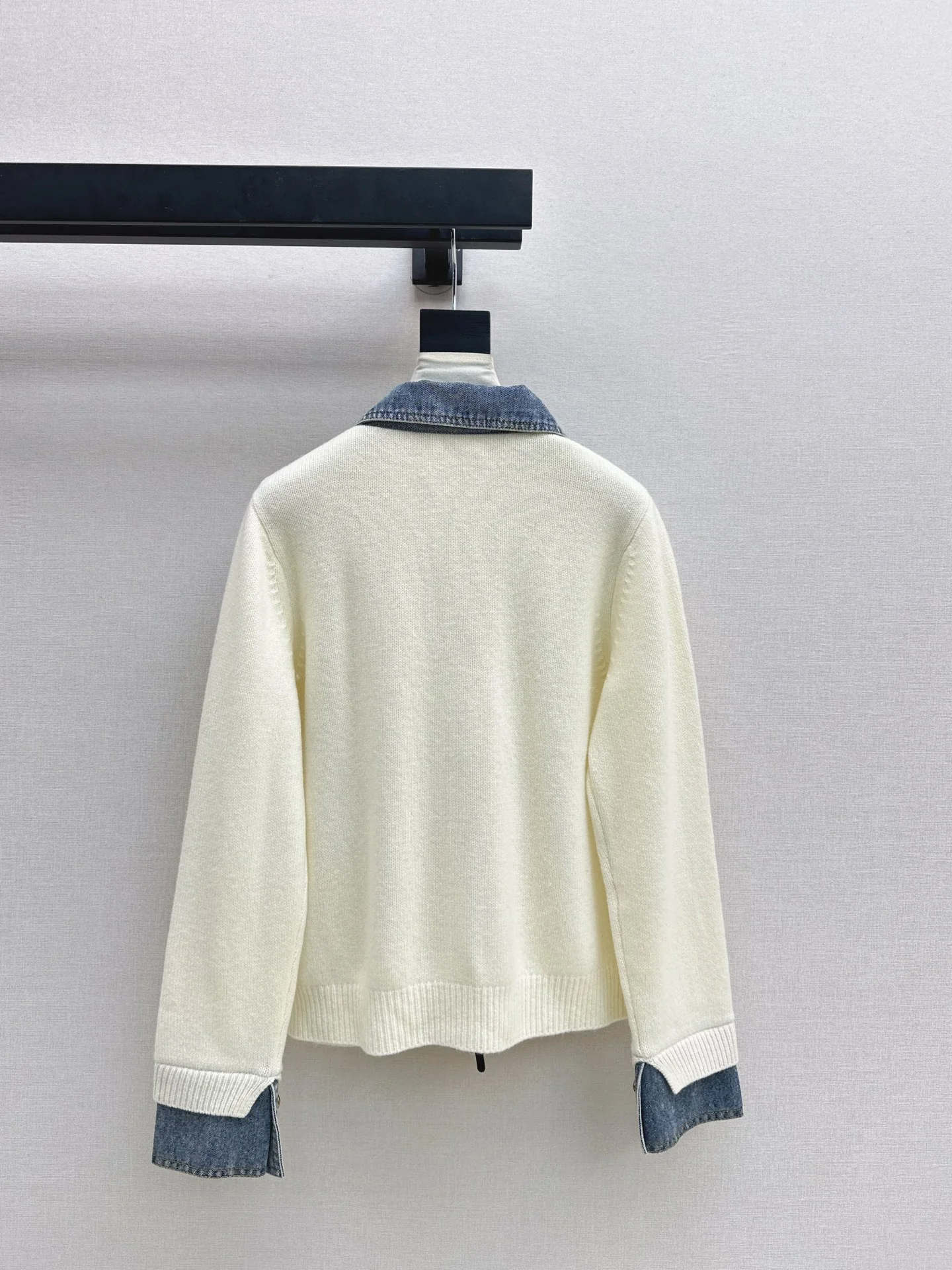 Loui 25fw polo cardigan