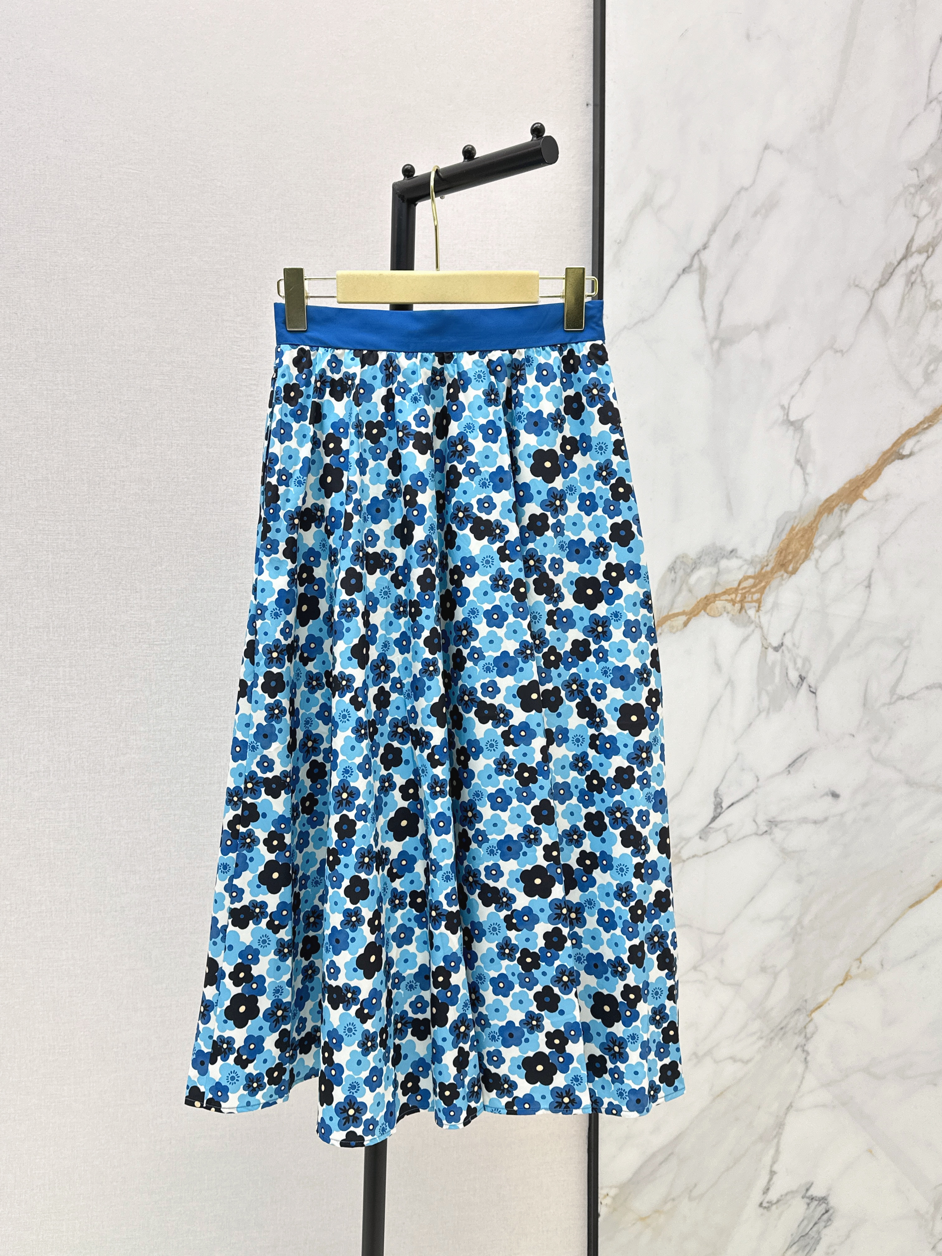 Miu 26ss print skirt