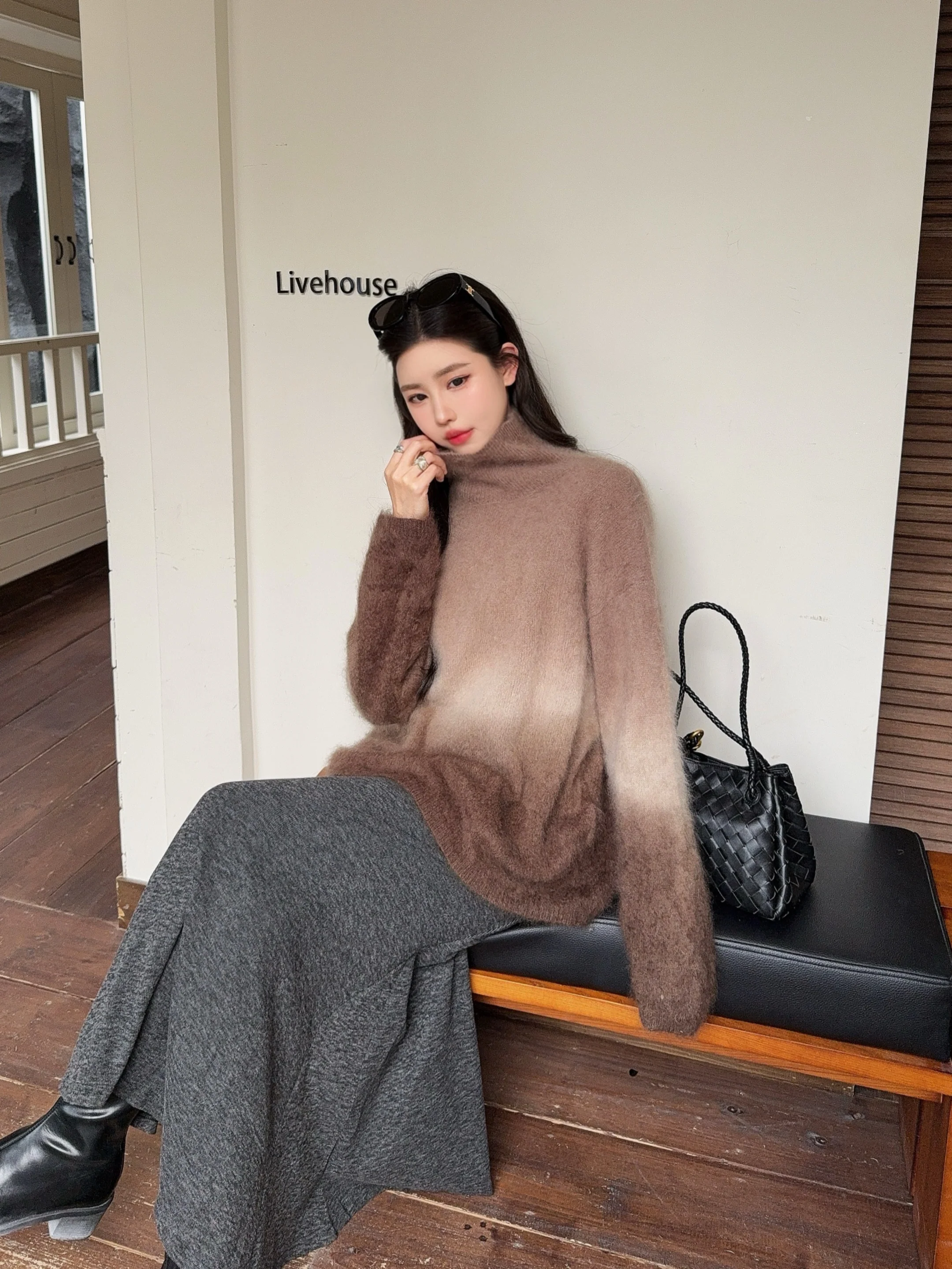 Max 26ss gradient colors sweater